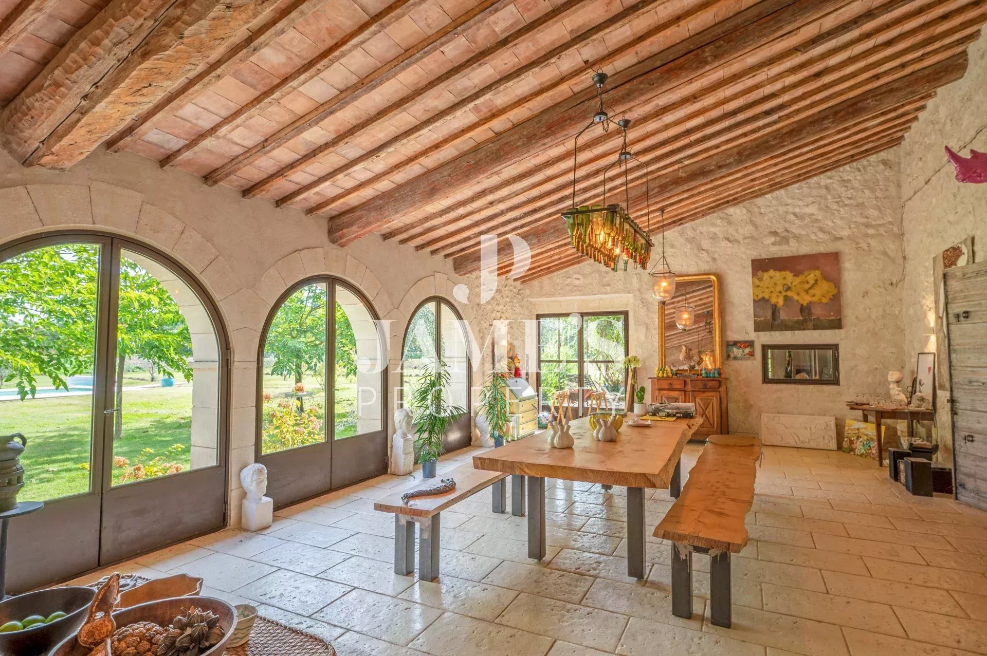 Photo 10 — JAME'S PROPERTY