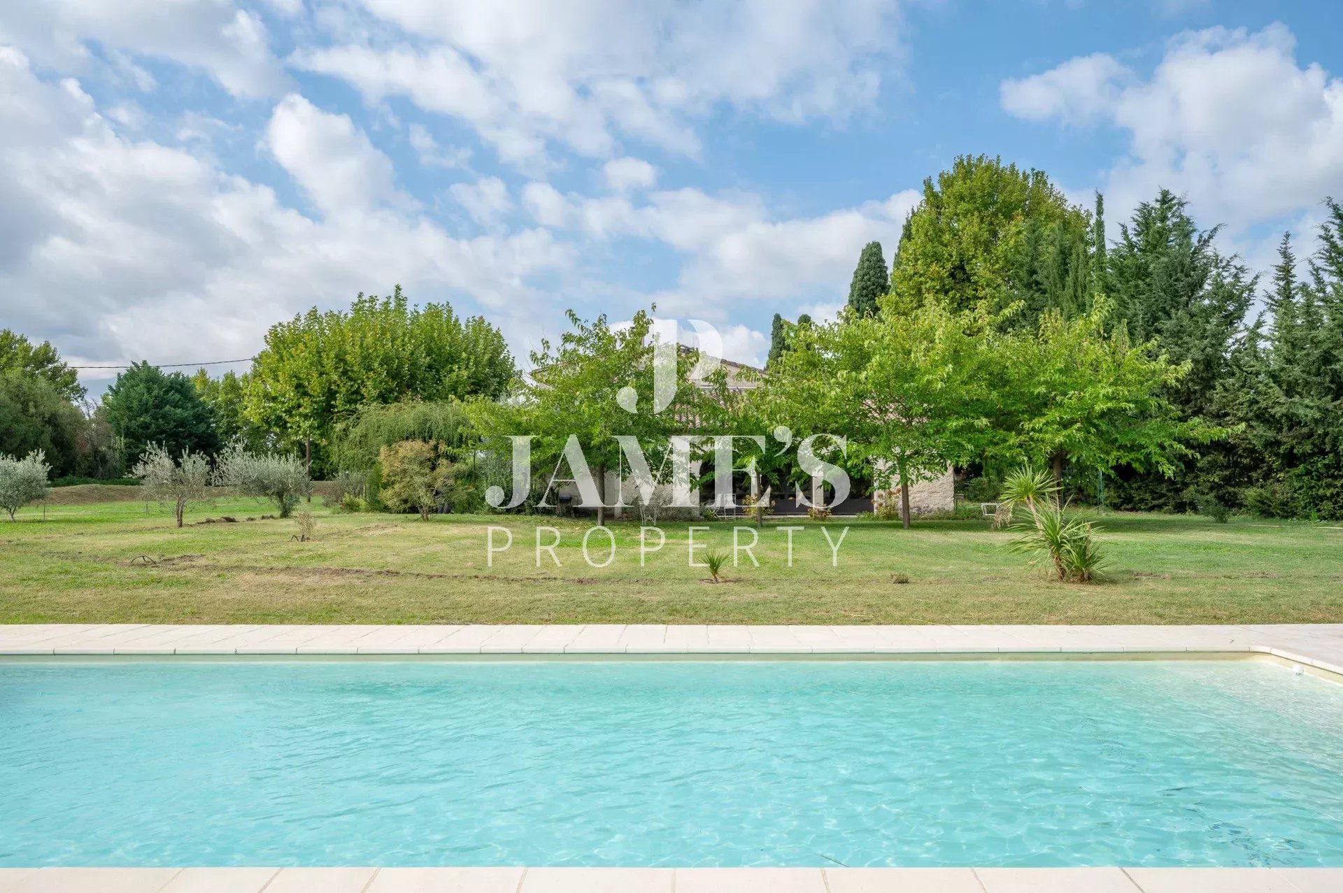 Photo 6 — JAME'S PROPERTY