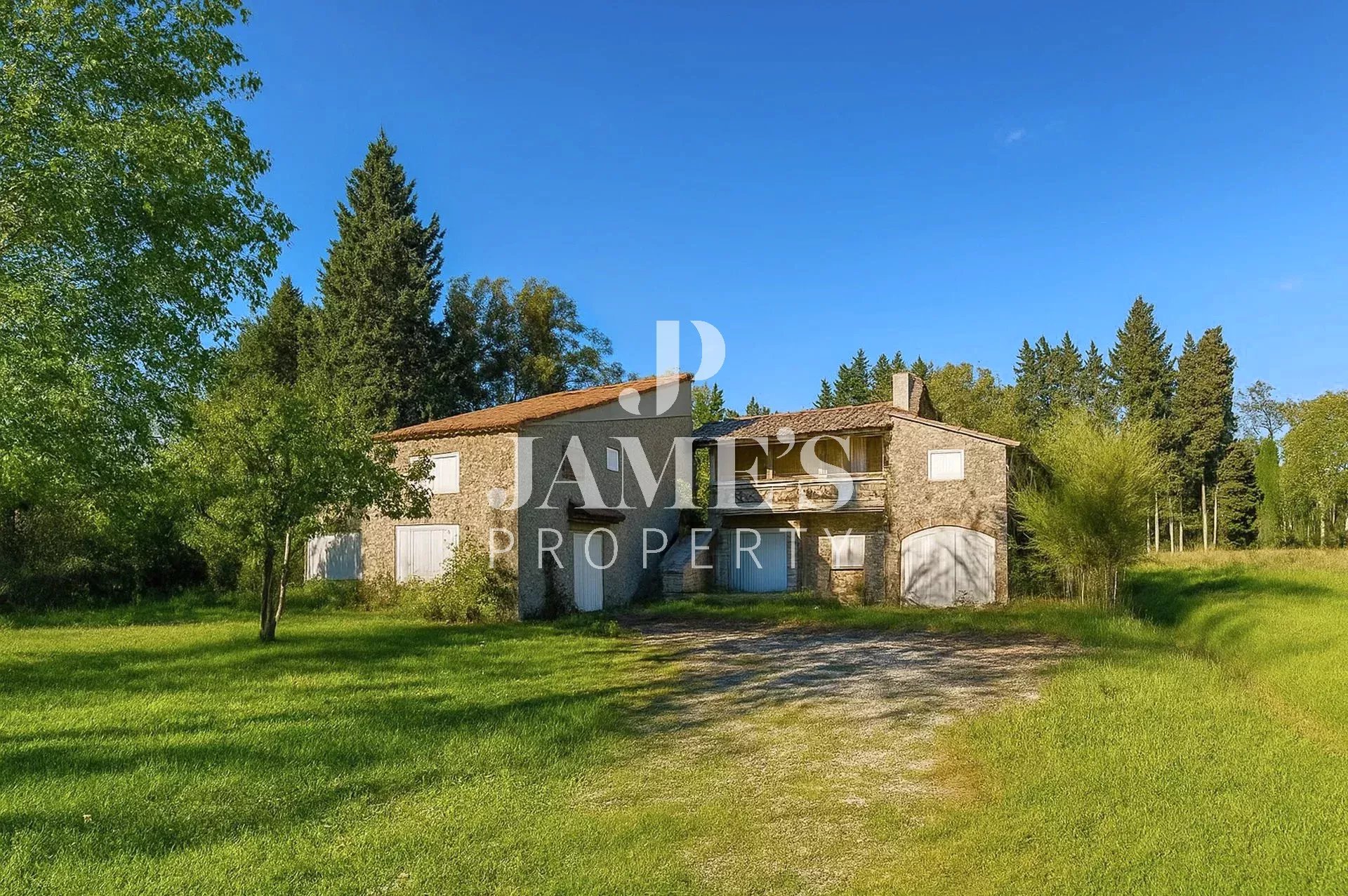 Photo 2 — JAME'S PROPERTY