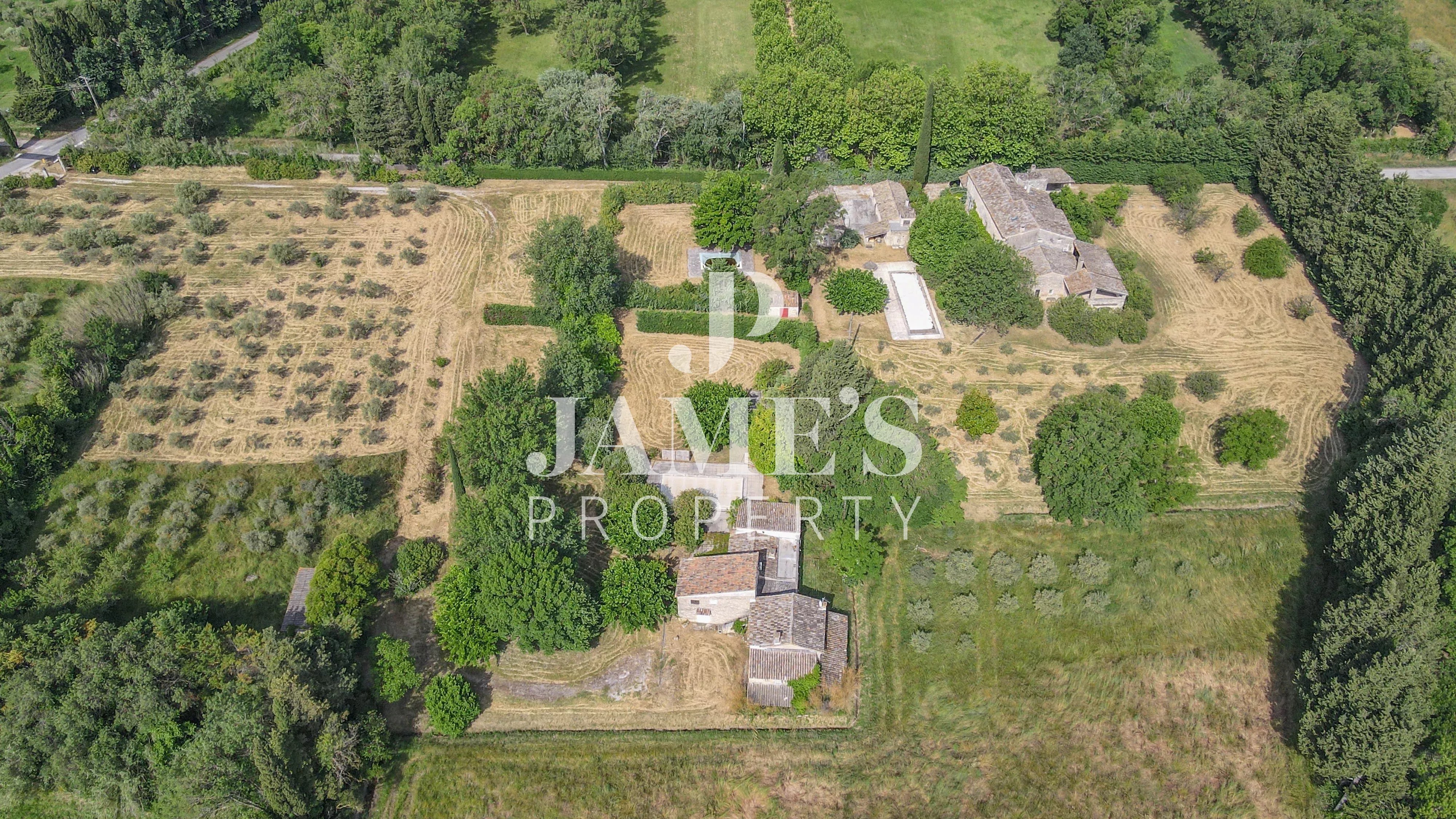 Photo 3 — JAME'S PROPERTY