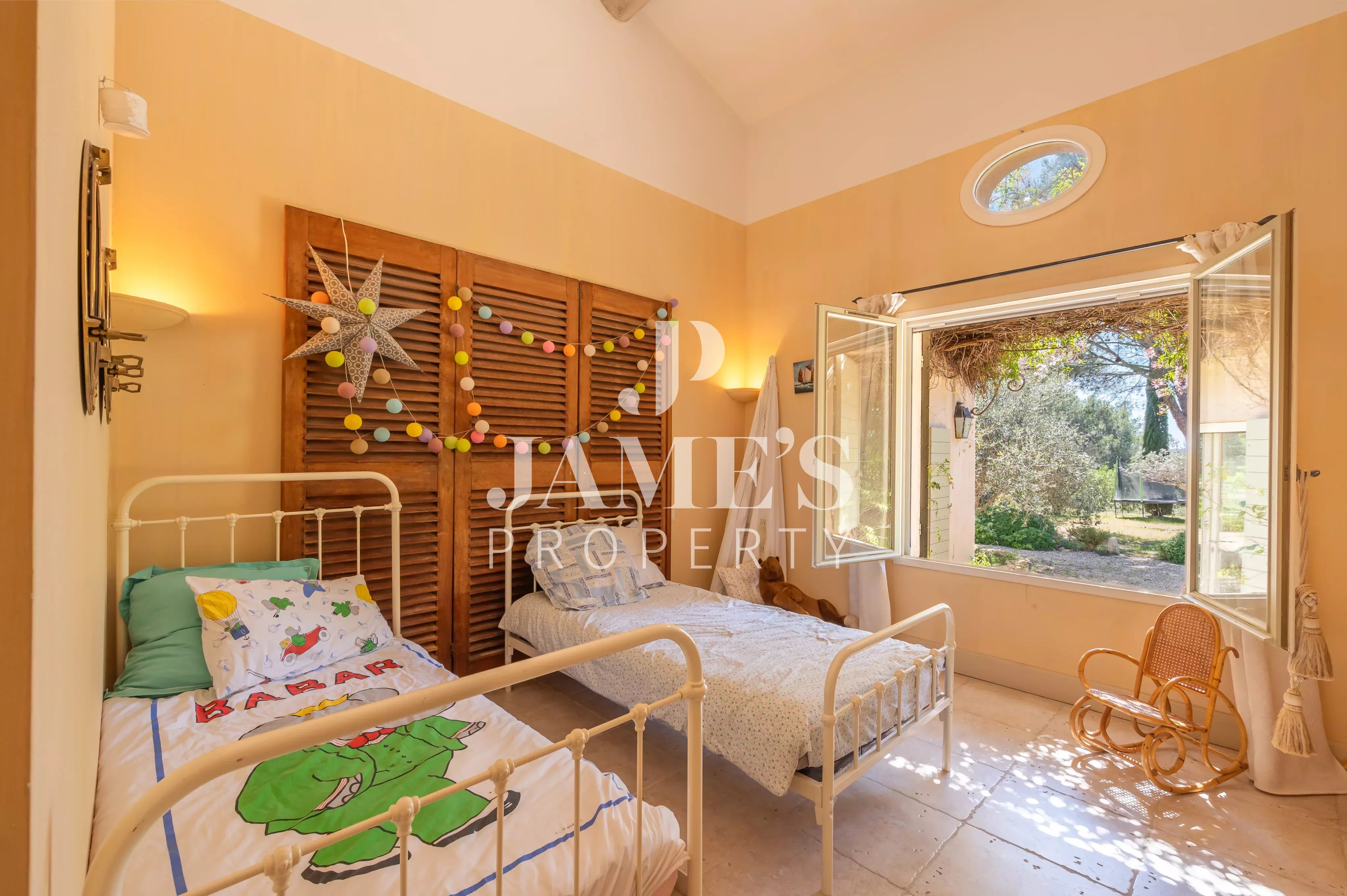Photo 18 — JAME'S PROPERTY