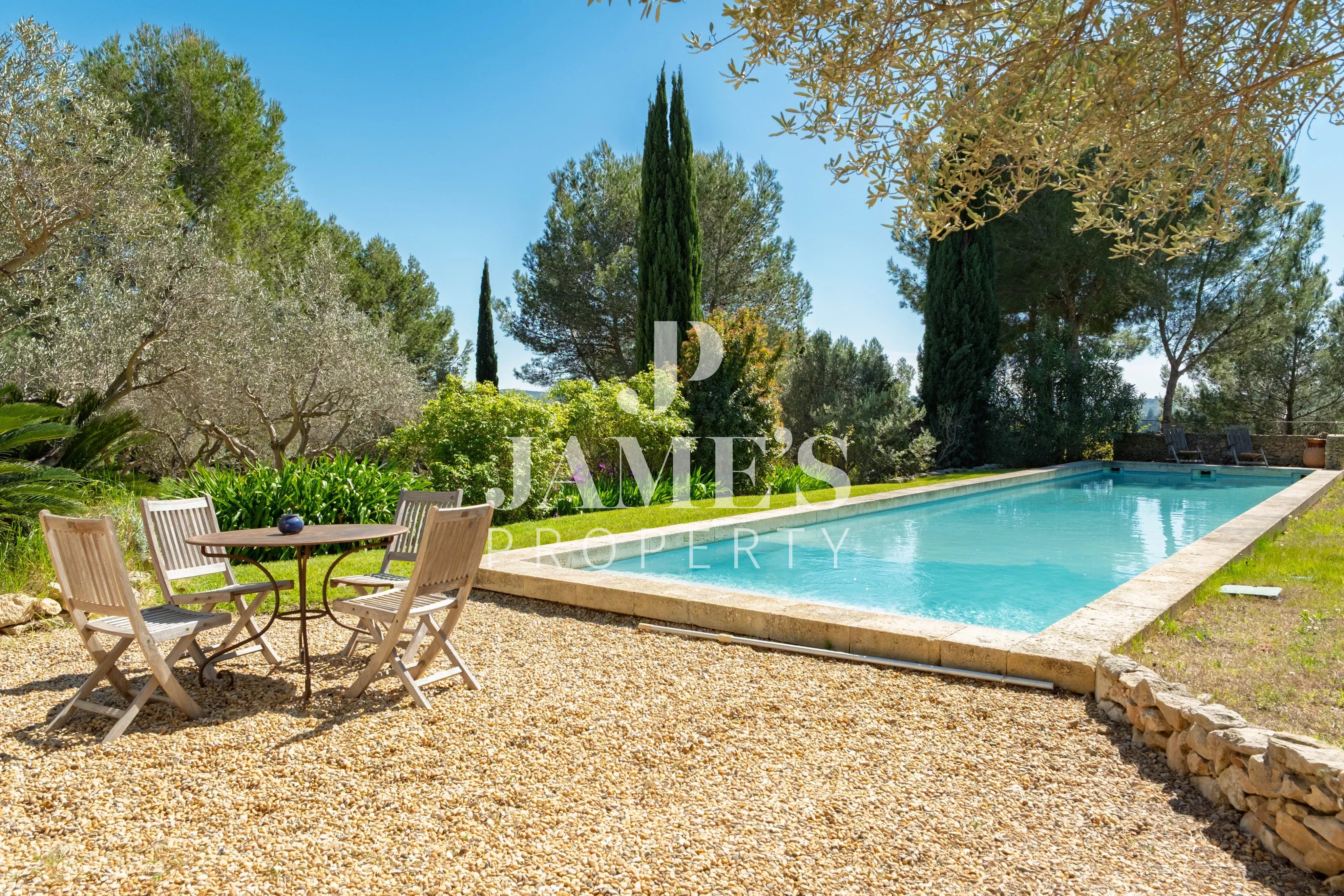 Photo 2 — JAME'S PROPERTY