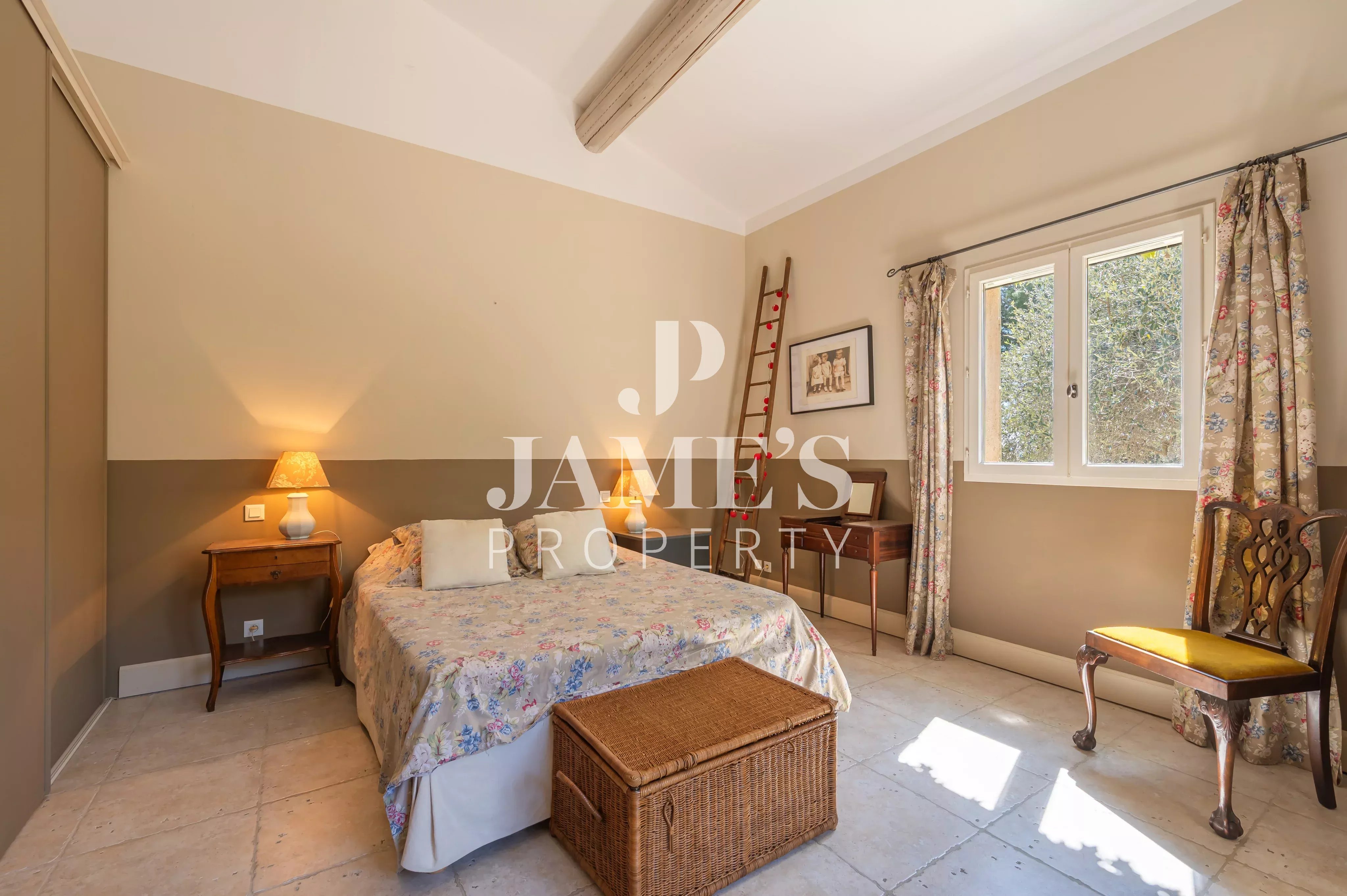 Photo 16 — JAME'S PROPERTY