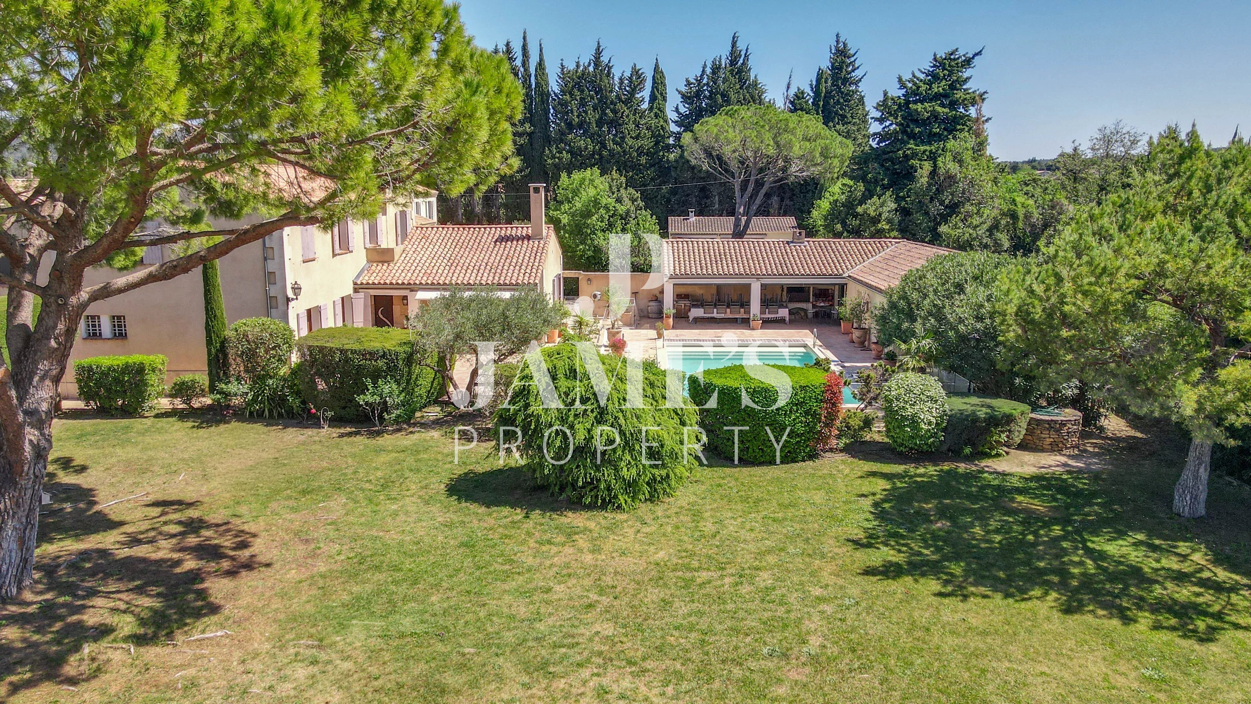 Photo 2 — JAME'S PROPERTY