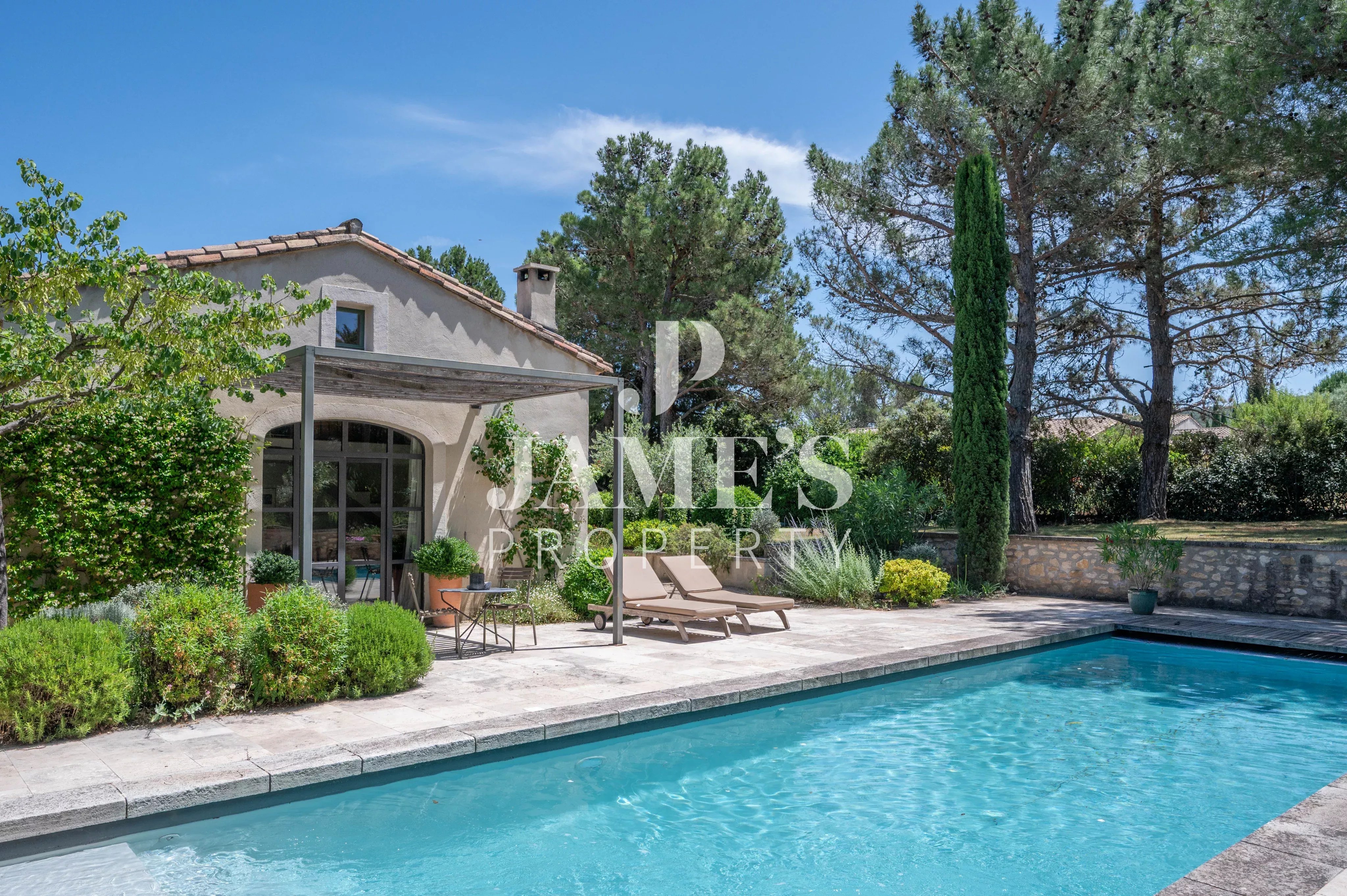 Photo 2 — JAME'S PROPERTY