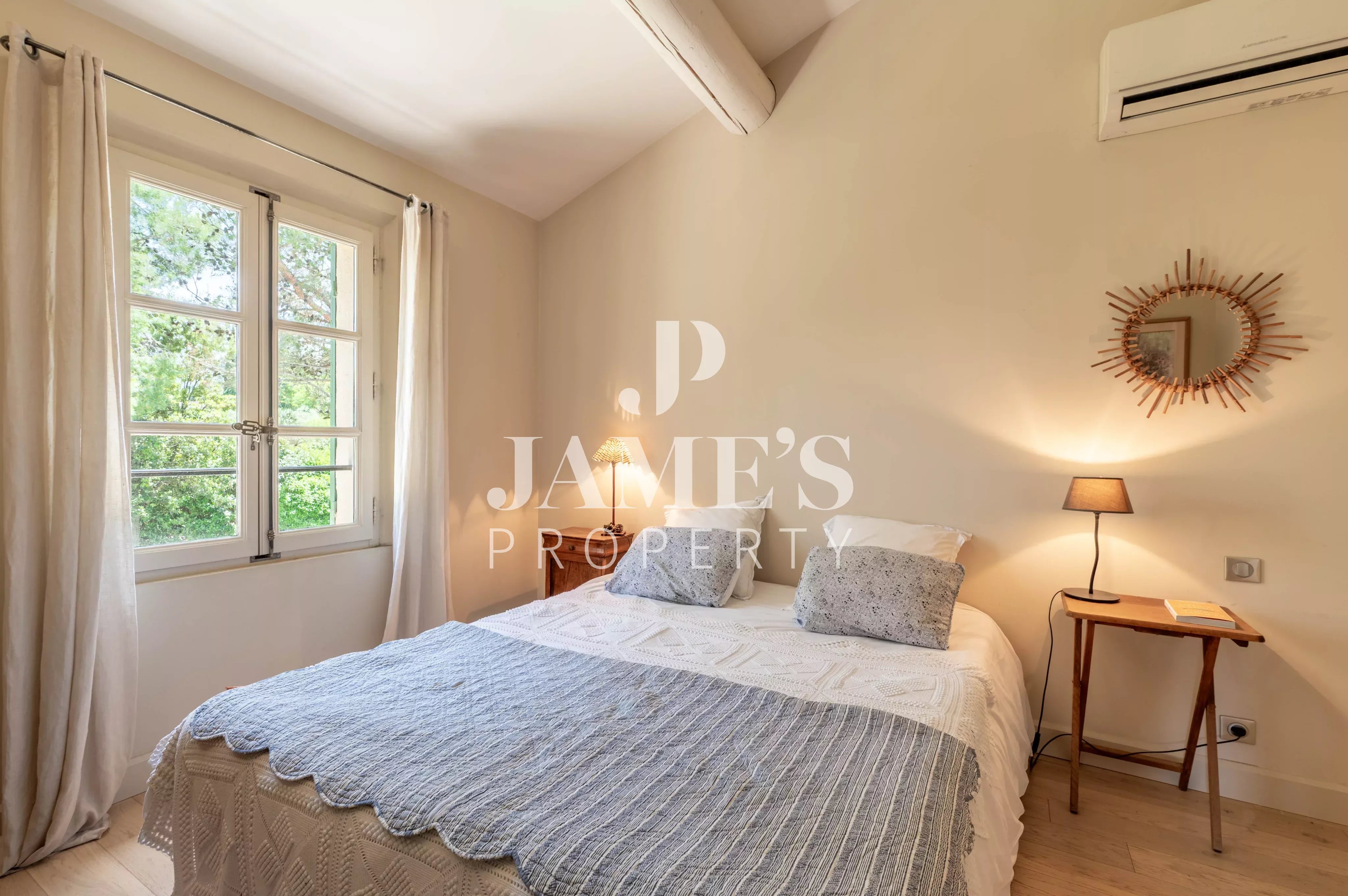 Photo 13 — JAME'S PROPERTY