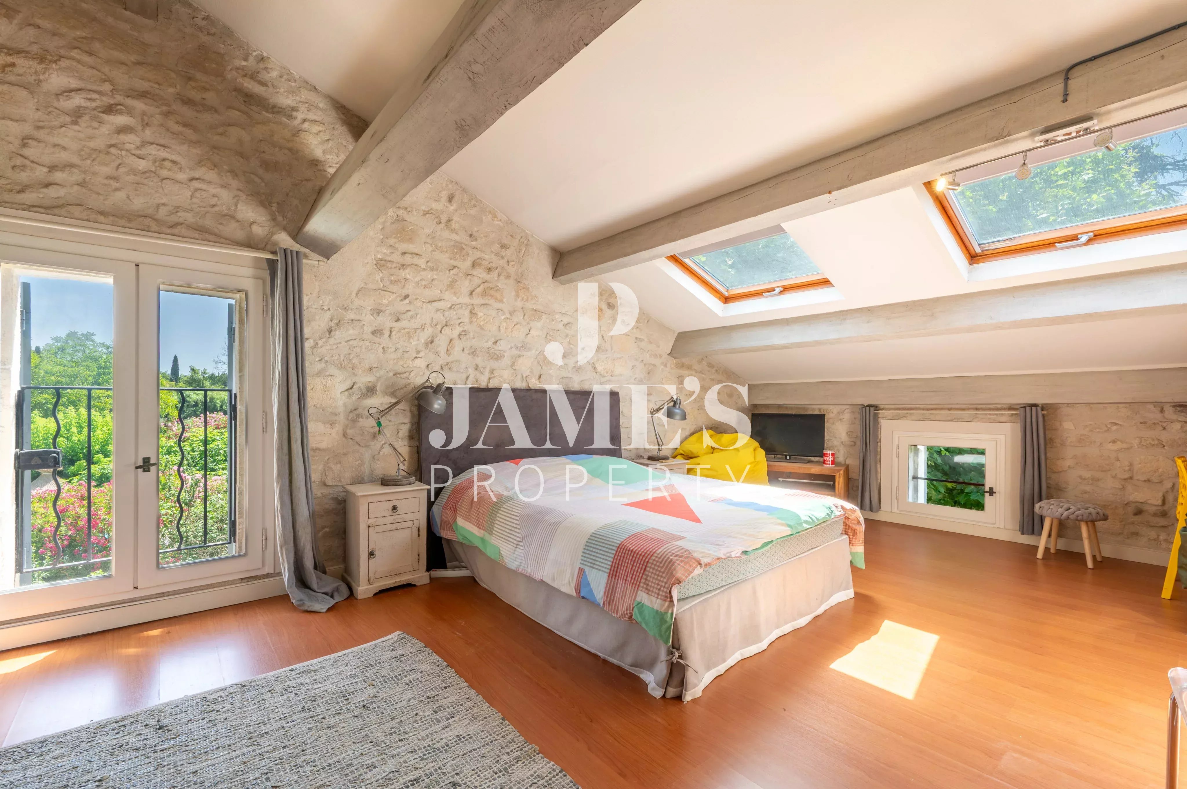 Photo 13 — JAME'S PROPERTY