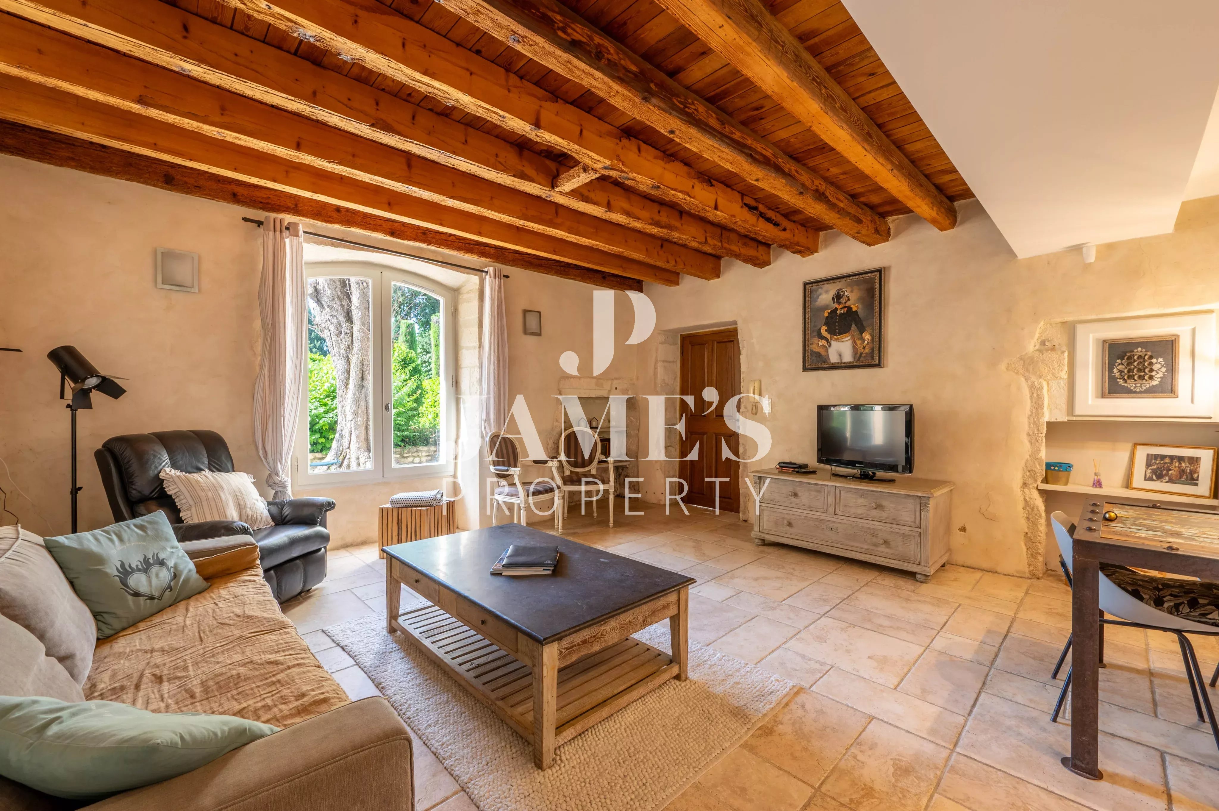 Photo 17 — JAME'S PROPERTY