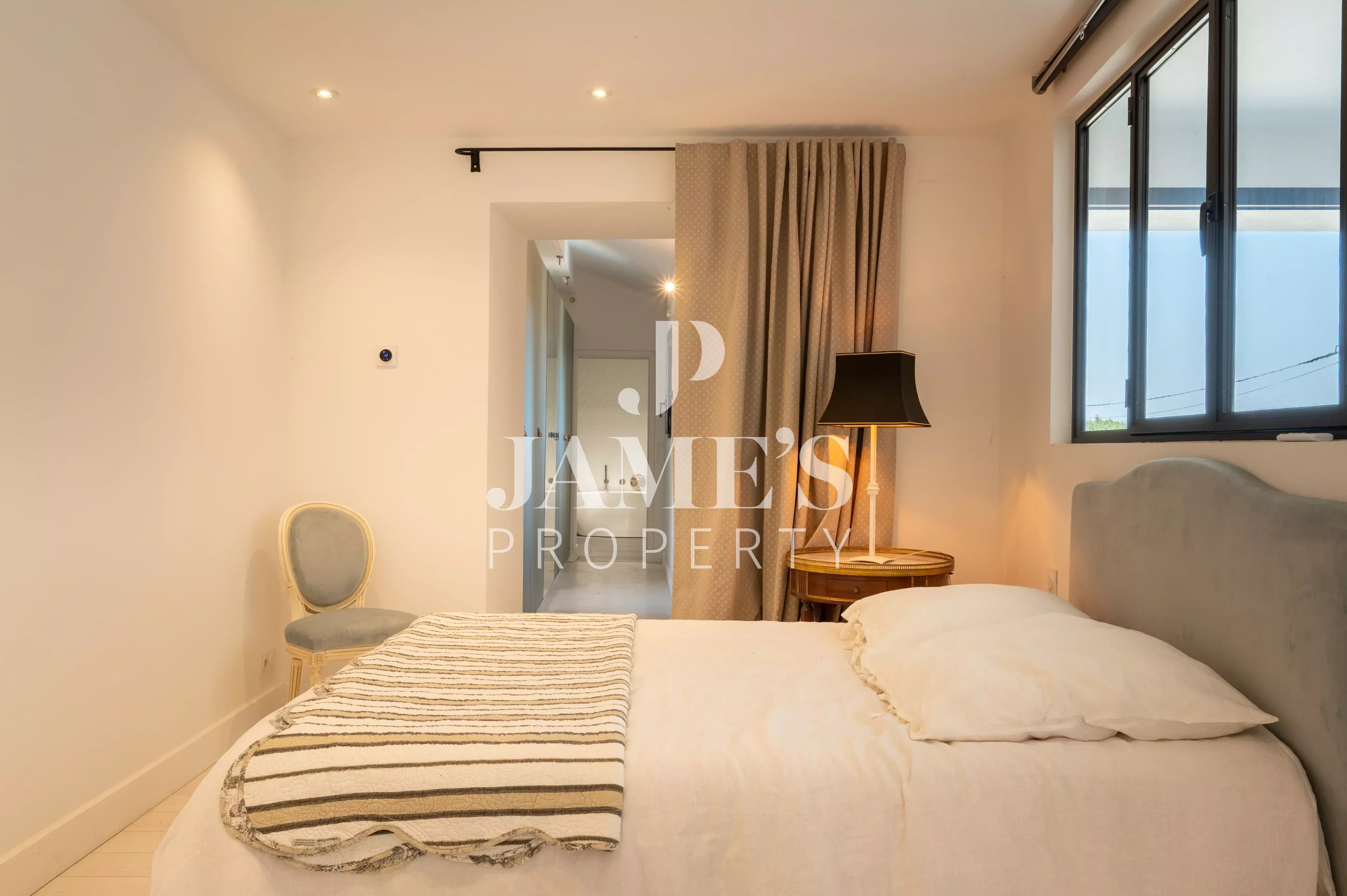 Photo 5 — JAME'S PROPERTY