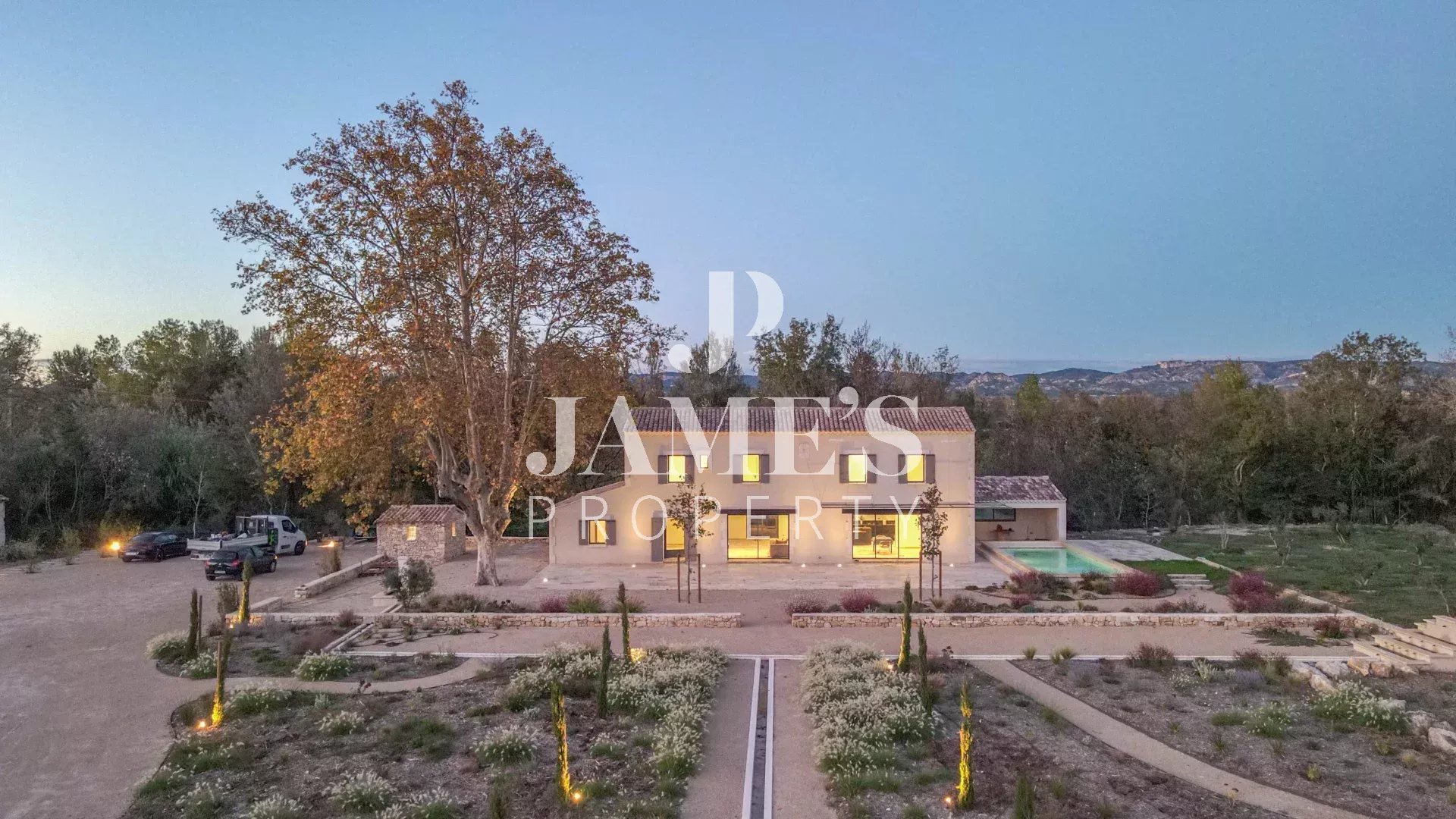 Photo 7 — JAME'S PROPERTY