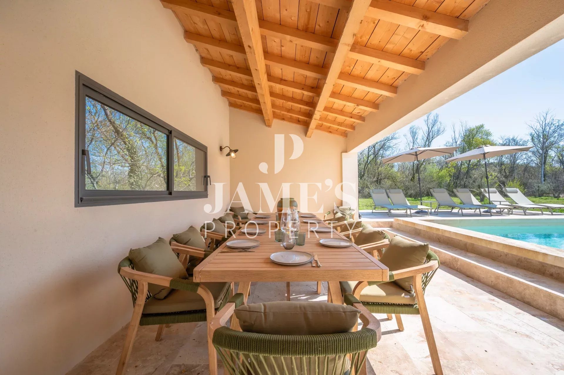 Photo 9 — JAME'S PROPERTY