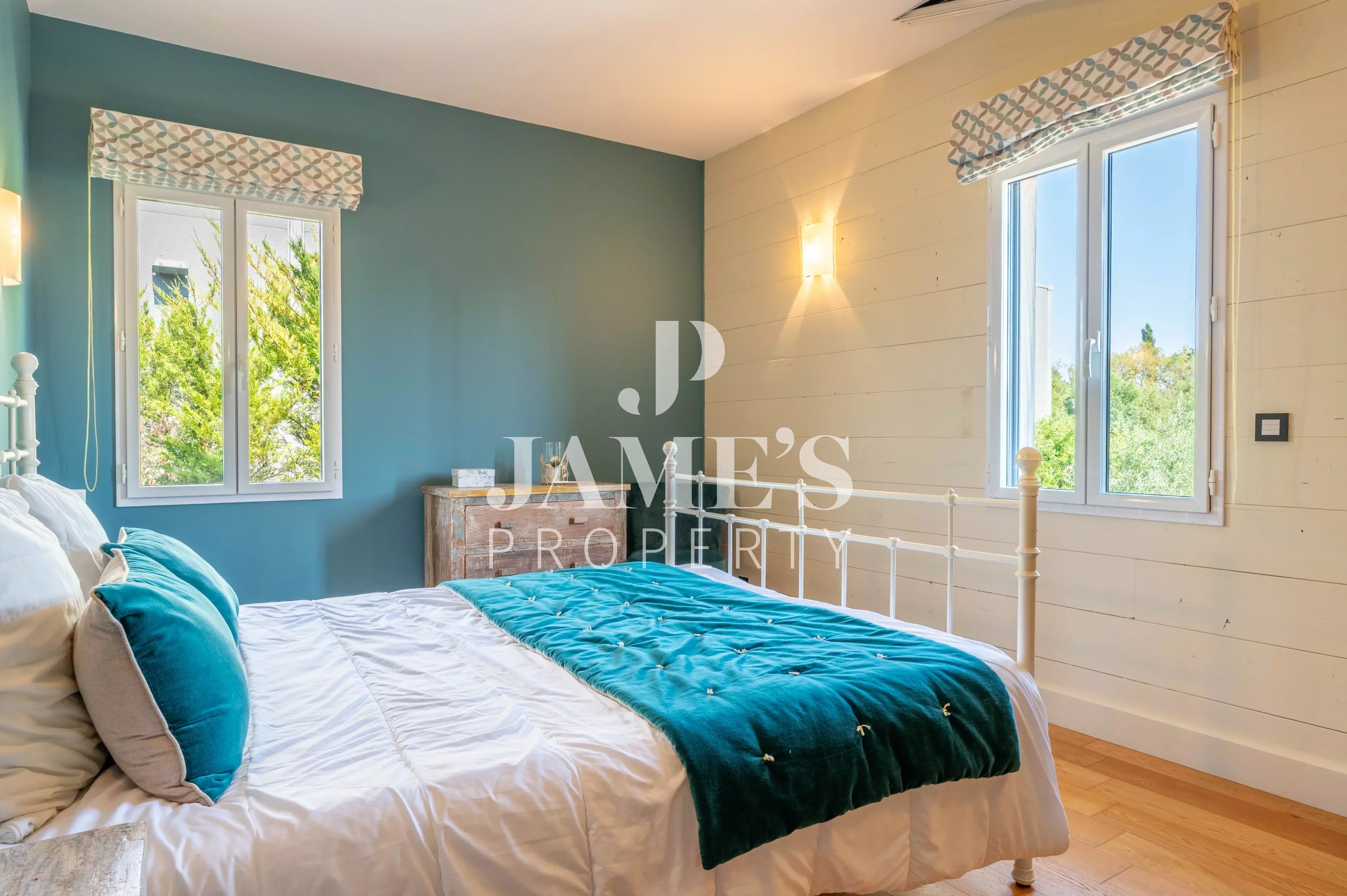 Photo 13 — JAME'S PROPERTY