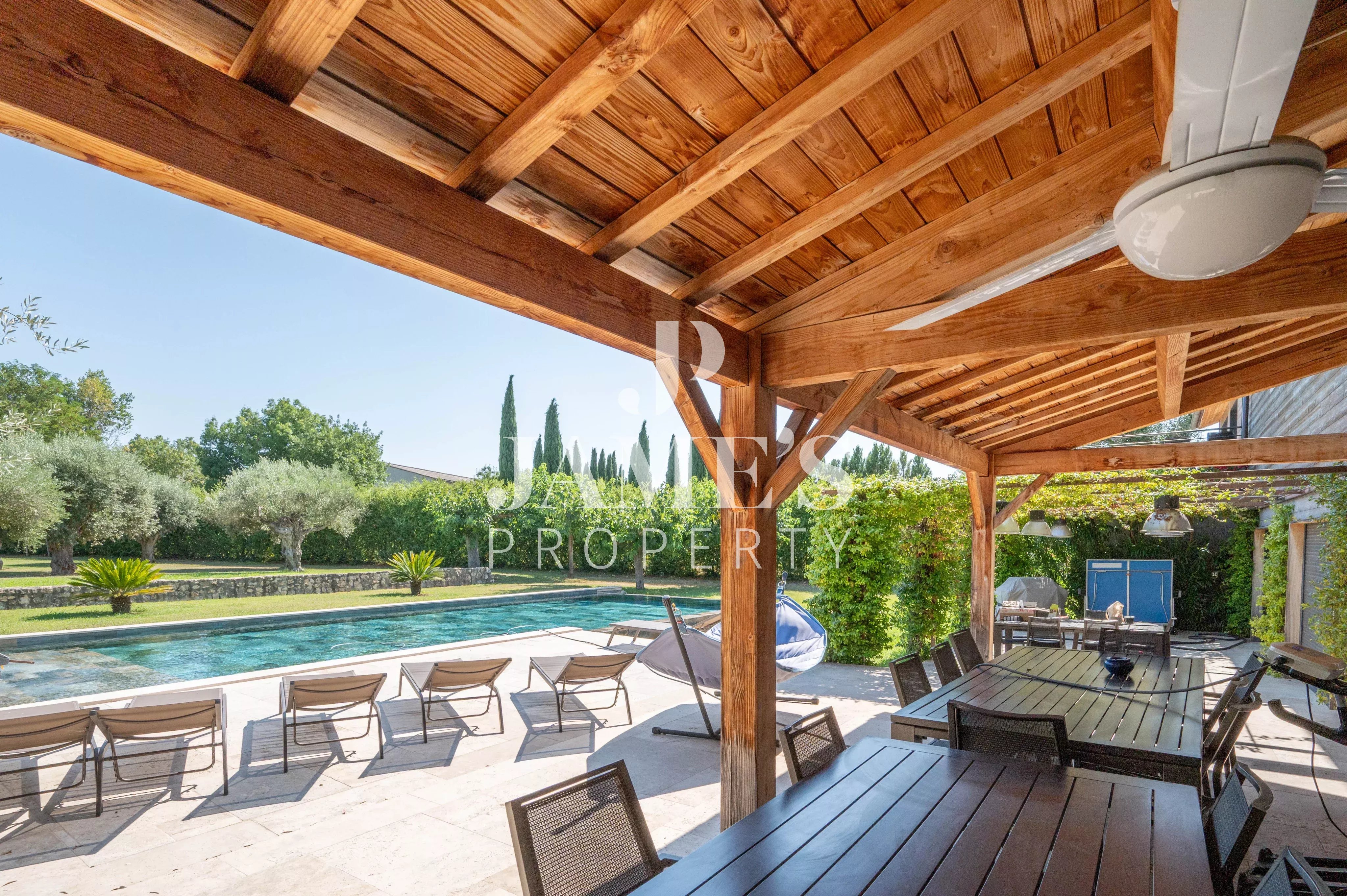 Photo 3 — JAME'S PROPERTY