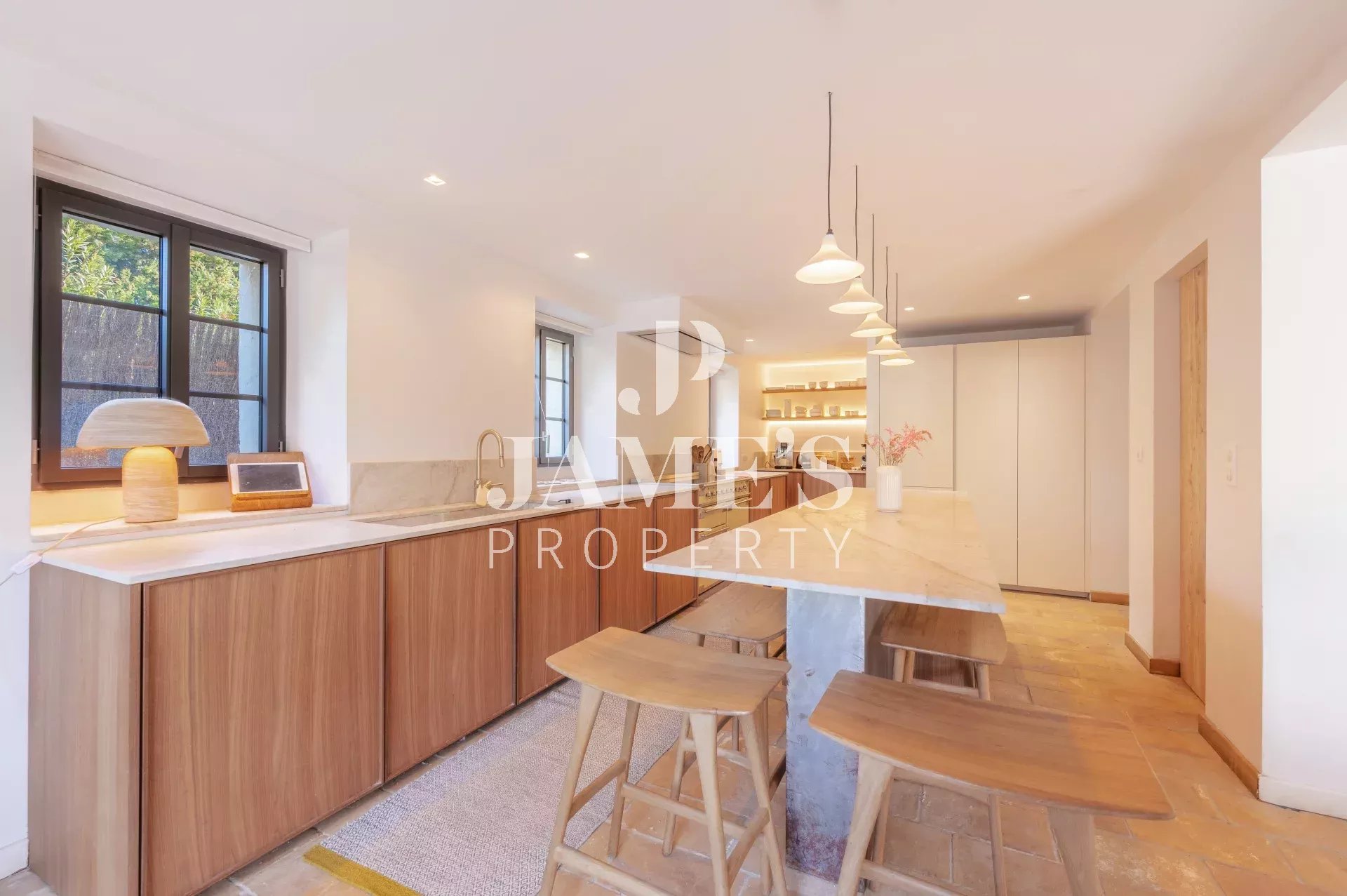 Photo 3 — JAME'S PROPERTY