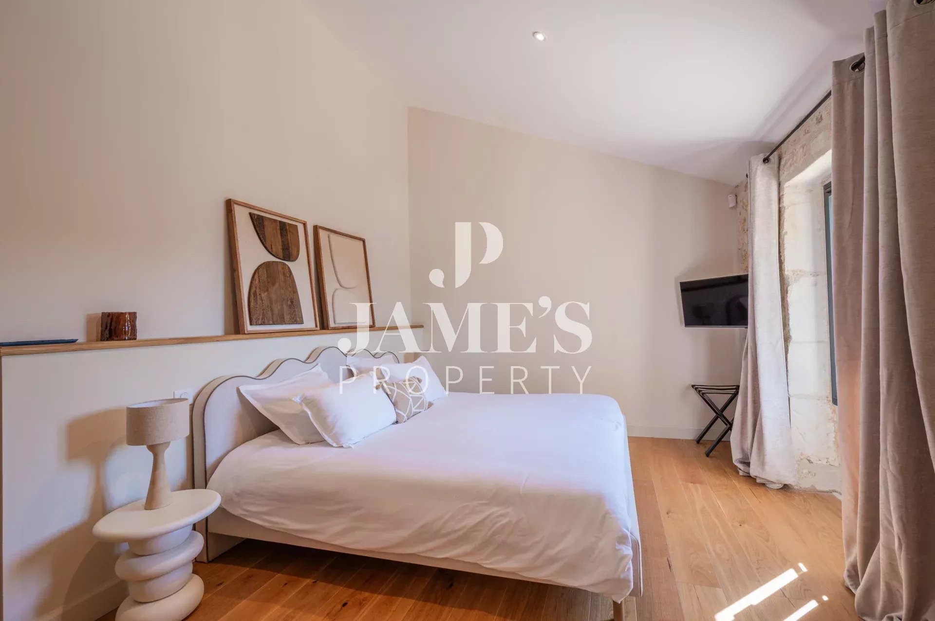 Photo 25 — JAME'S PROPERTY