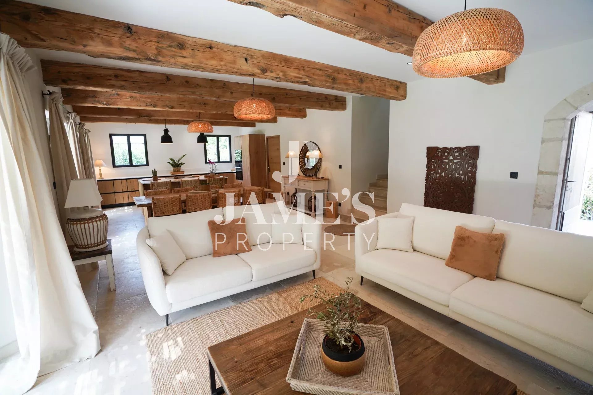 Photo 7 — JAME'S PROPERTY