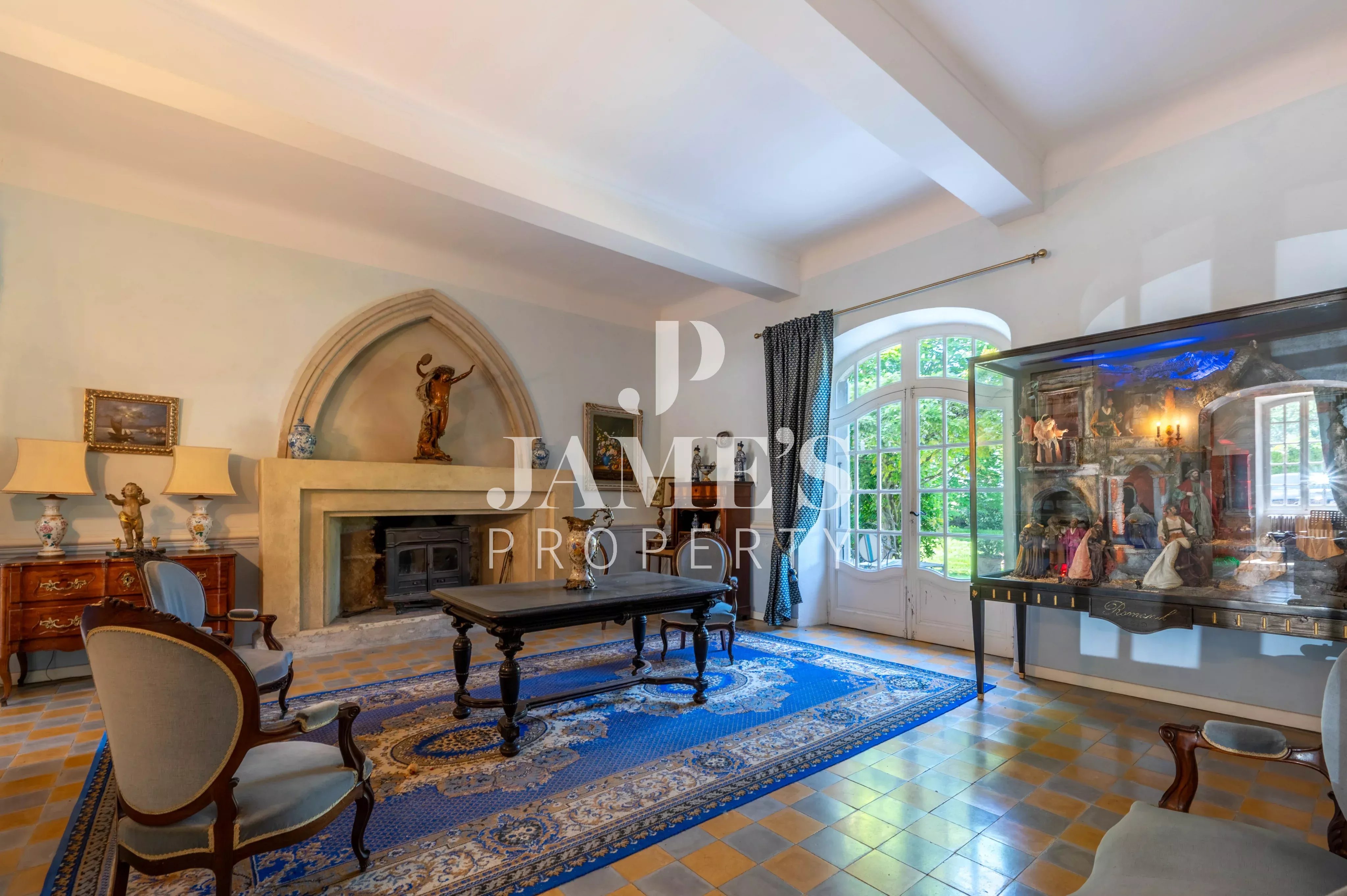 Photo 10 — JAME'S PROPERTY