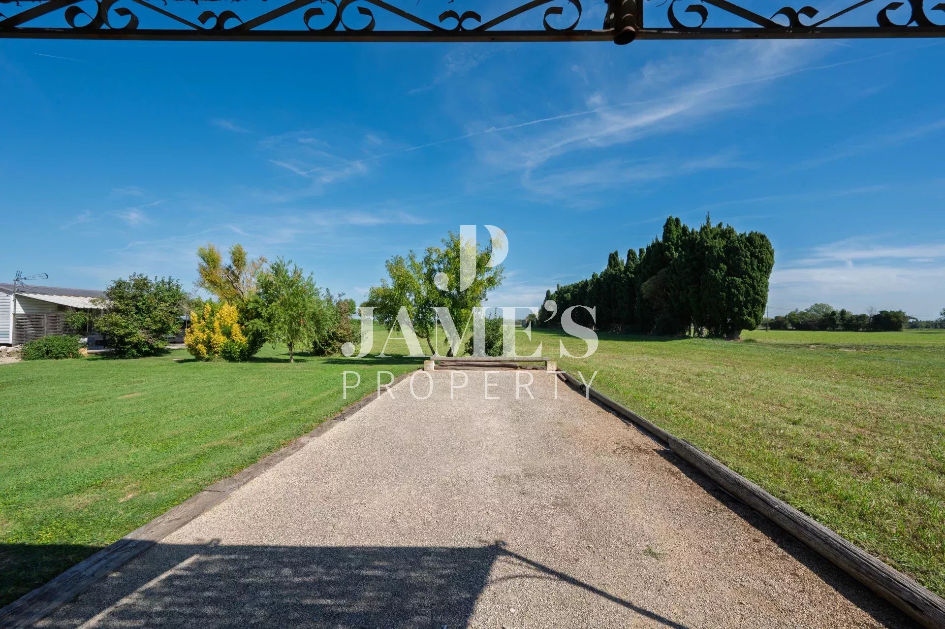 Photo 11 — JAME'S PROPERTY