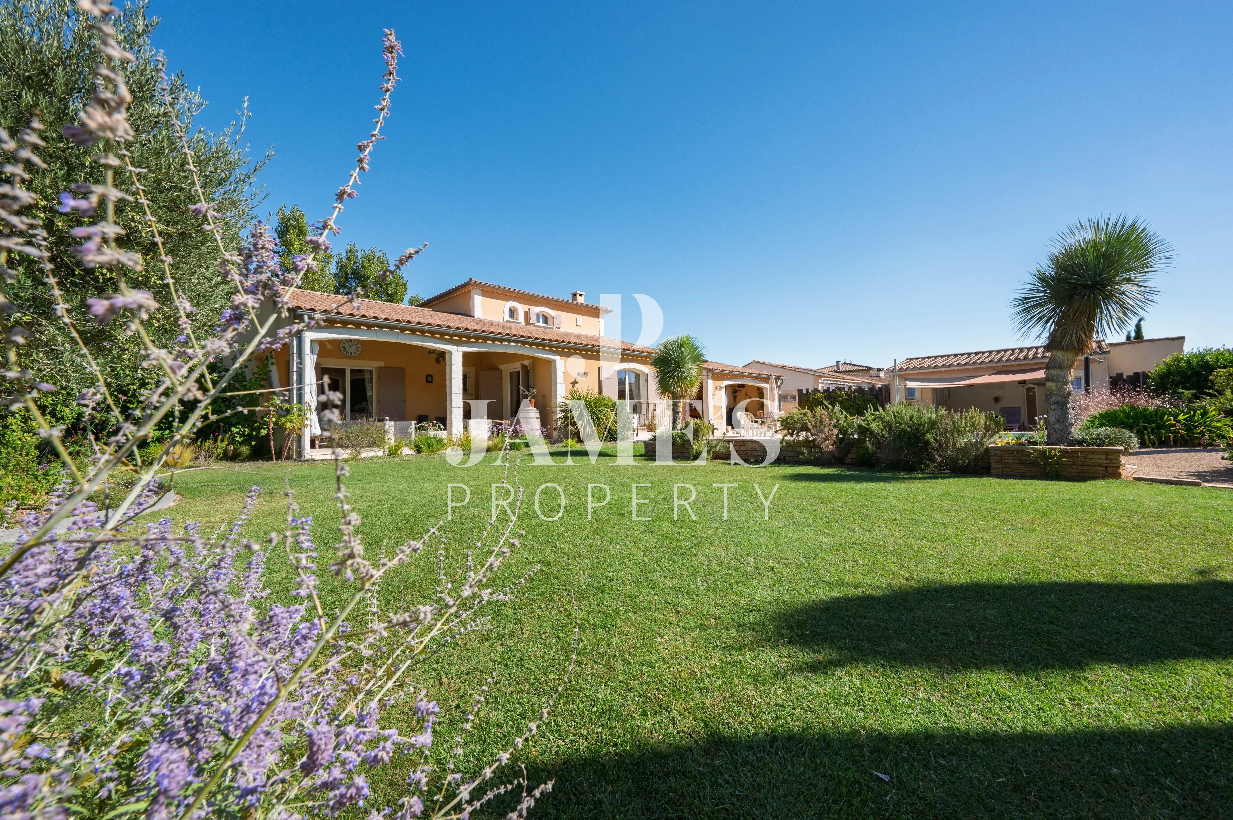 Photo 19 — JAME'S PROPERTY