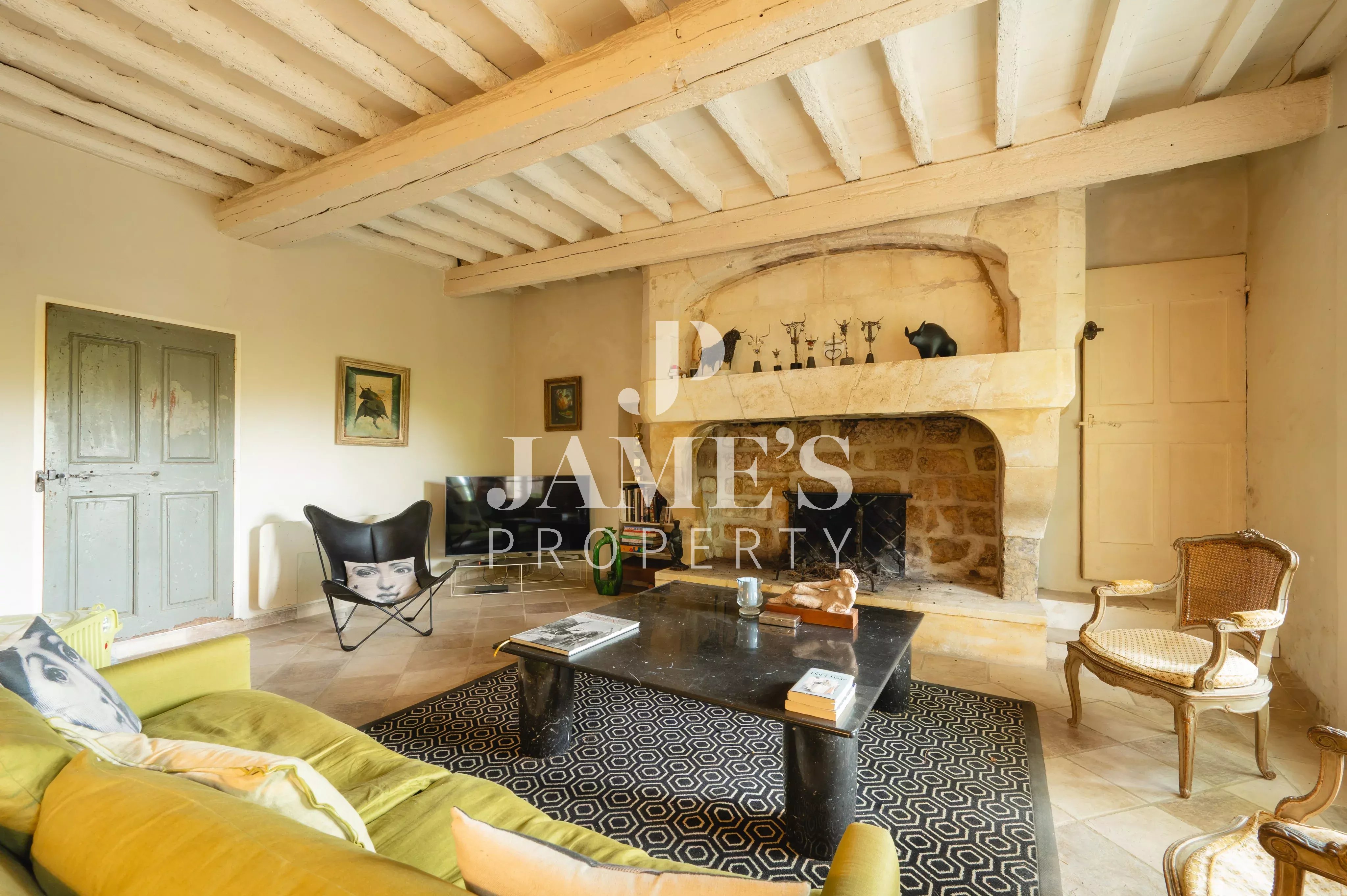 Photo 13 — JAME'S PROPERTY