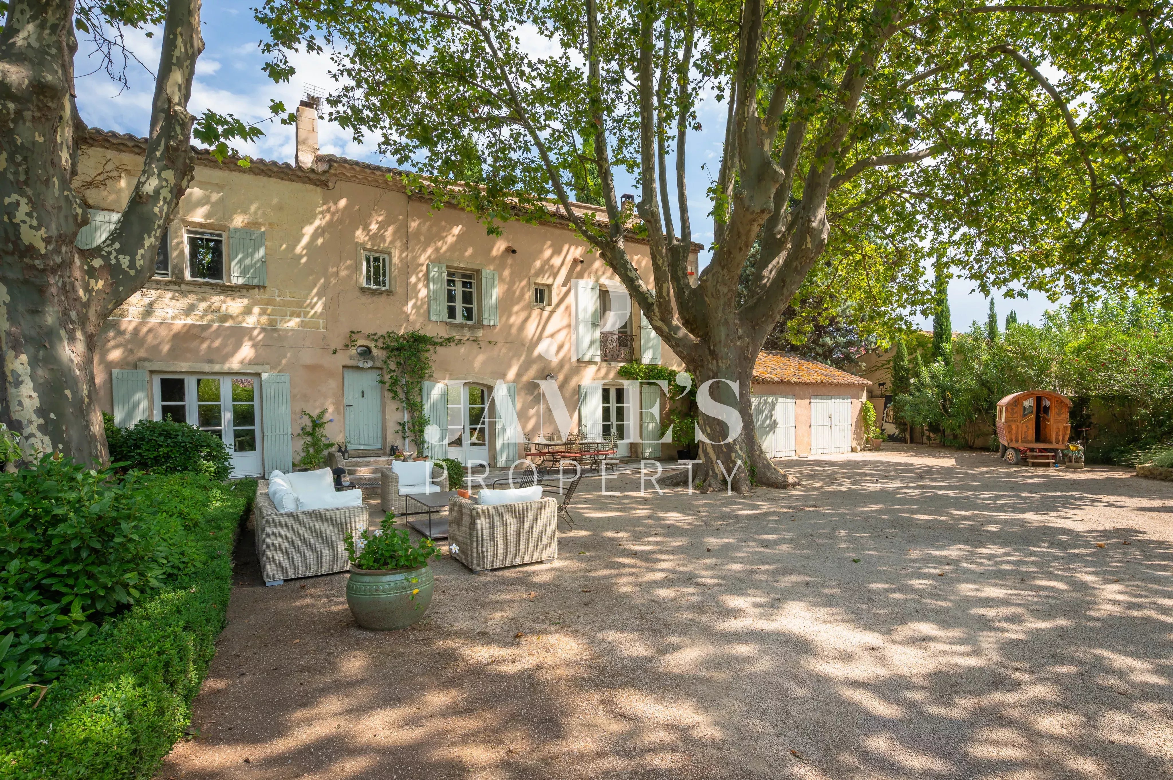 Photo 2 — JAME'S PROPERTY