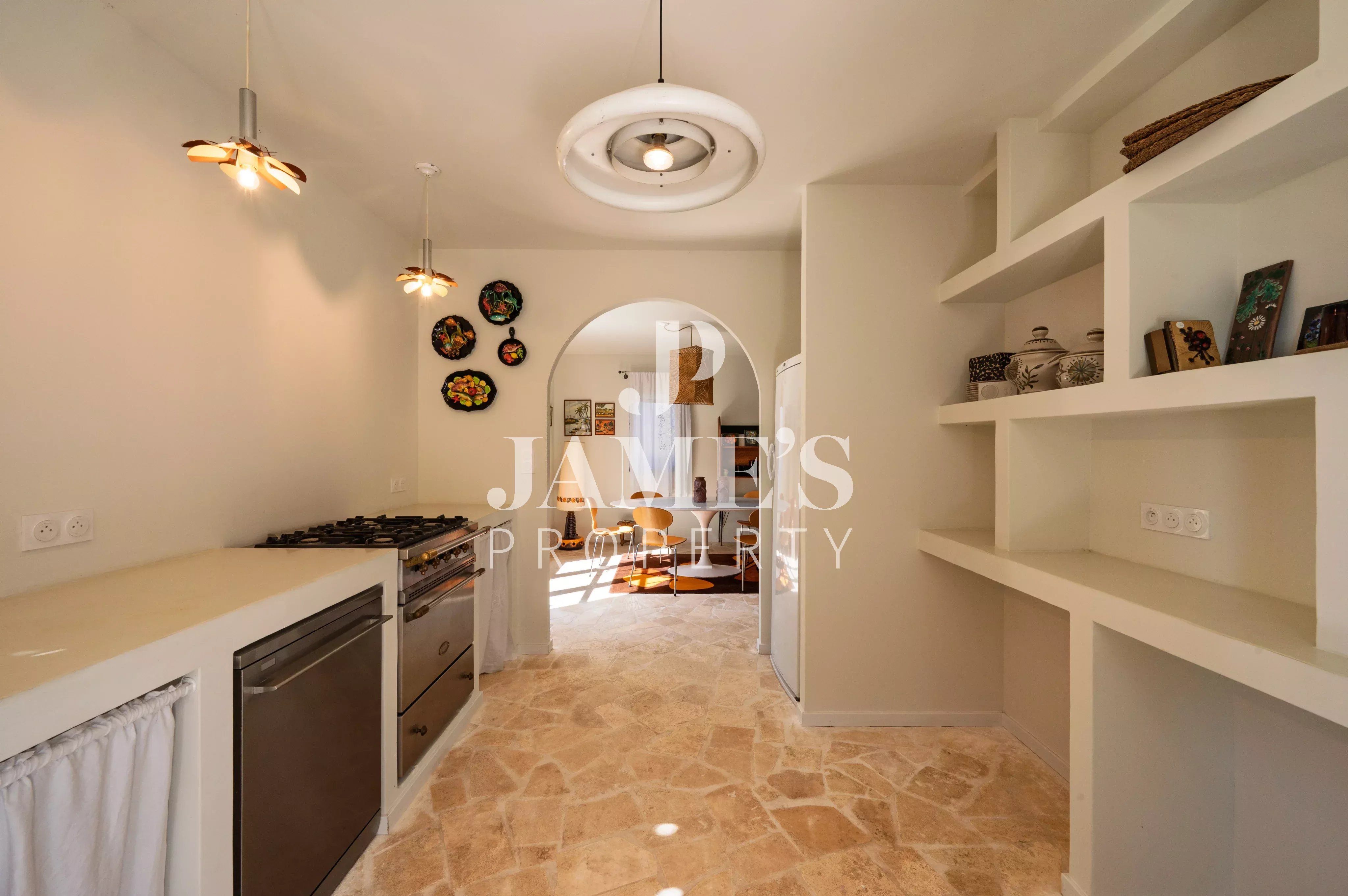 Photo 24 — JAME'S PROPERTY
