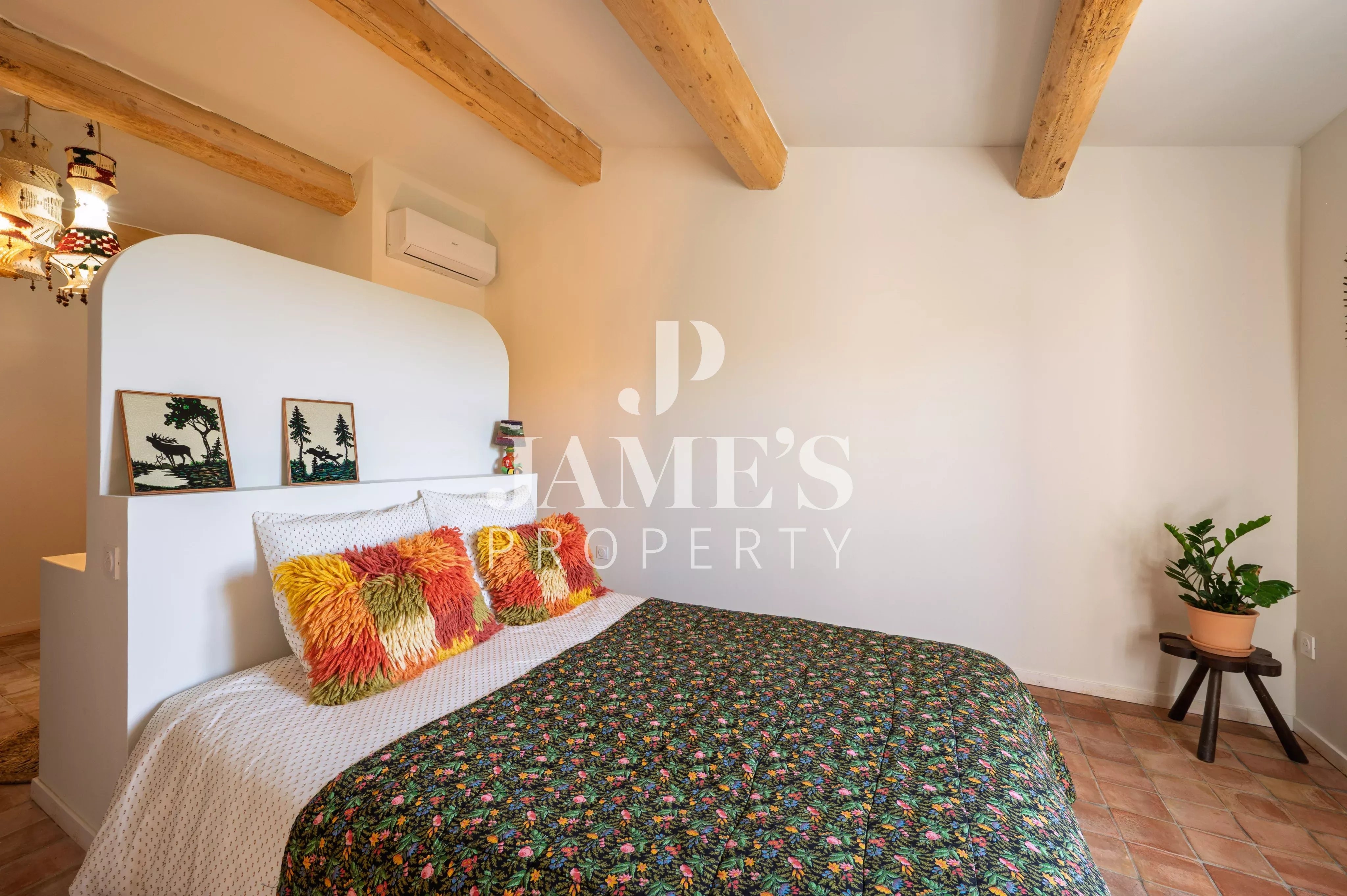 Photo 27 — JAME'S PROPERTY