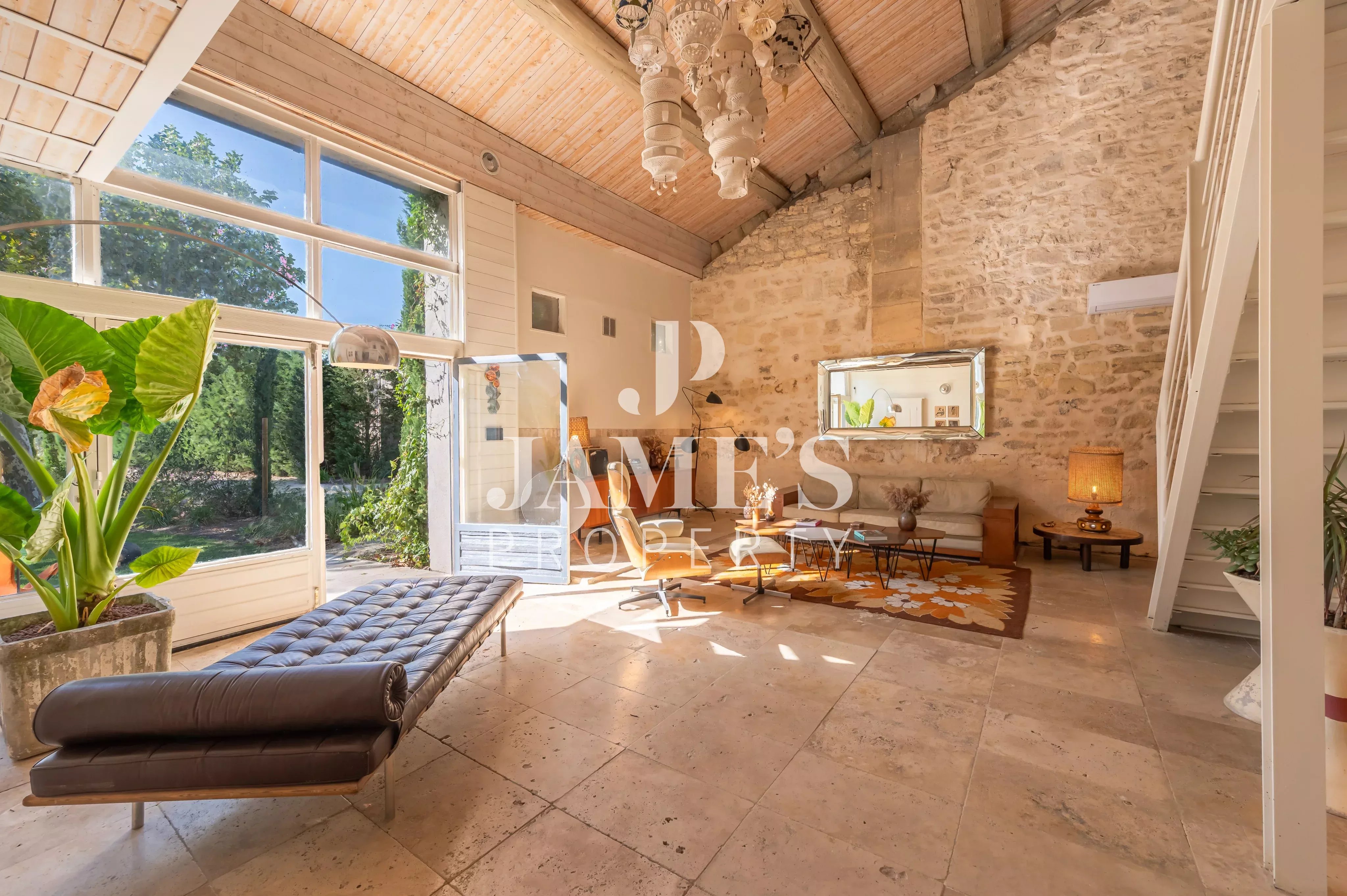 Photo 7 — JAME'S PROPERTY