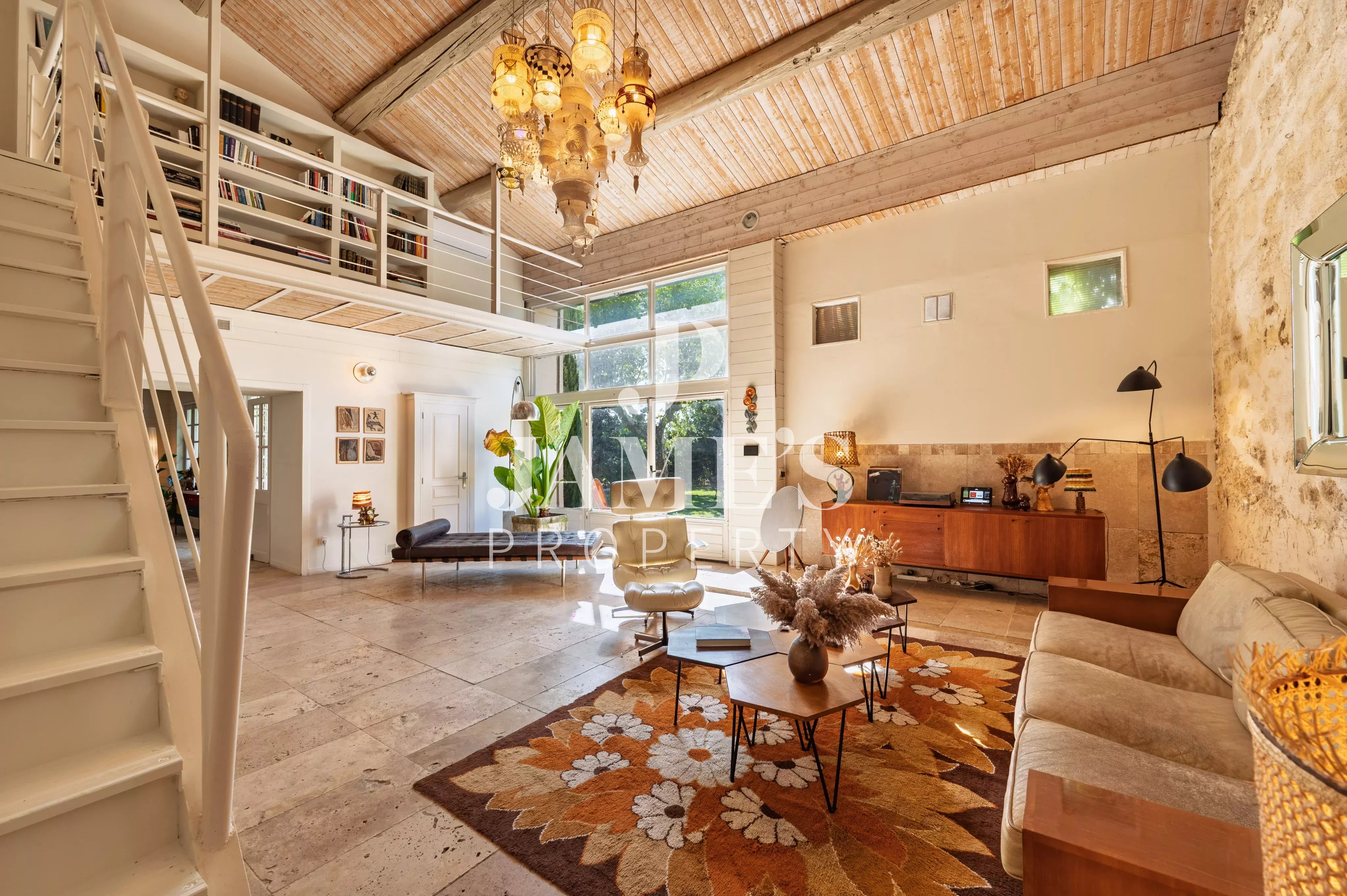 Photo 9 — JAME'S PROPERTY