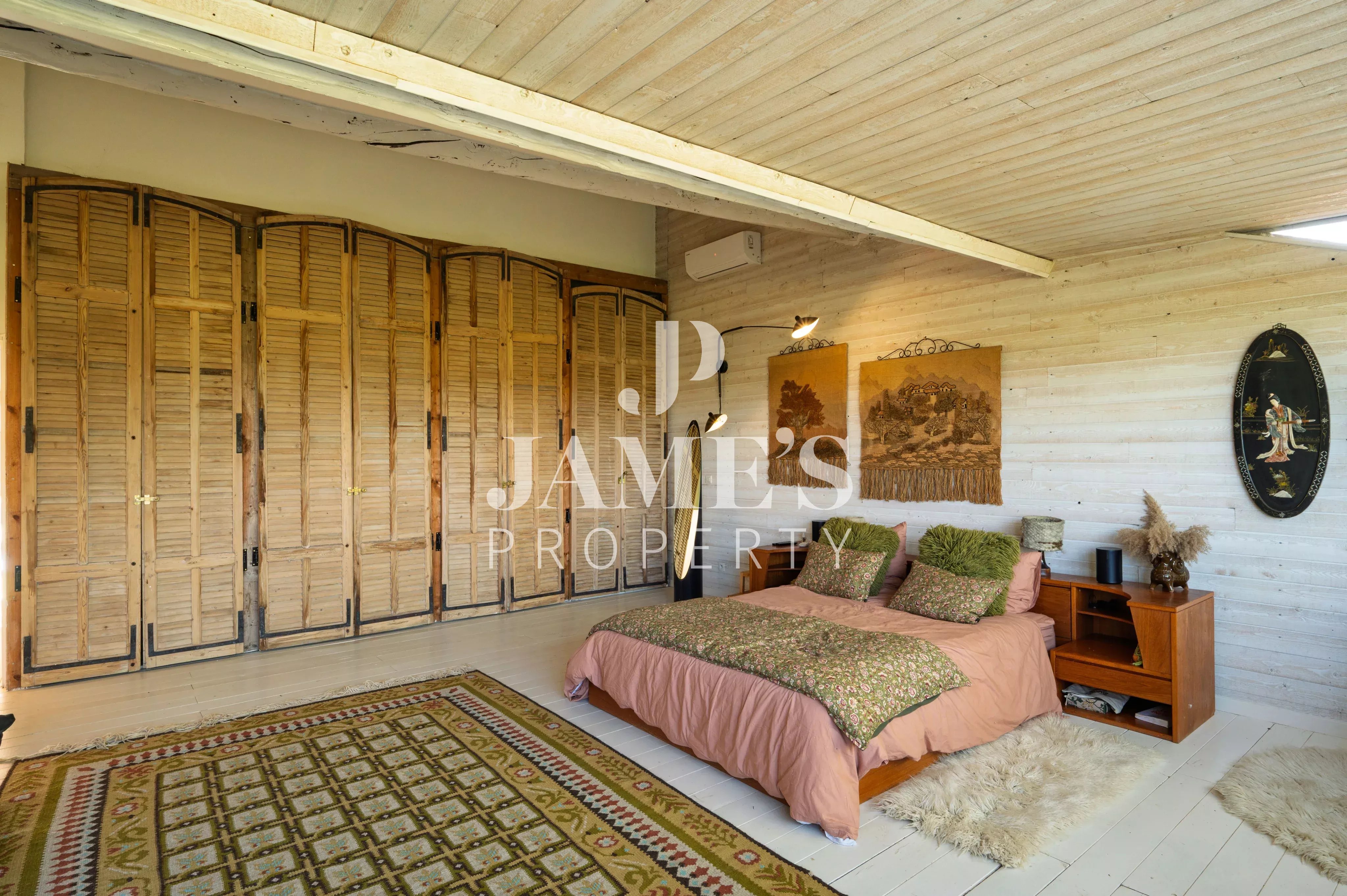 Photo 21 — JAME'S PROPERTY
