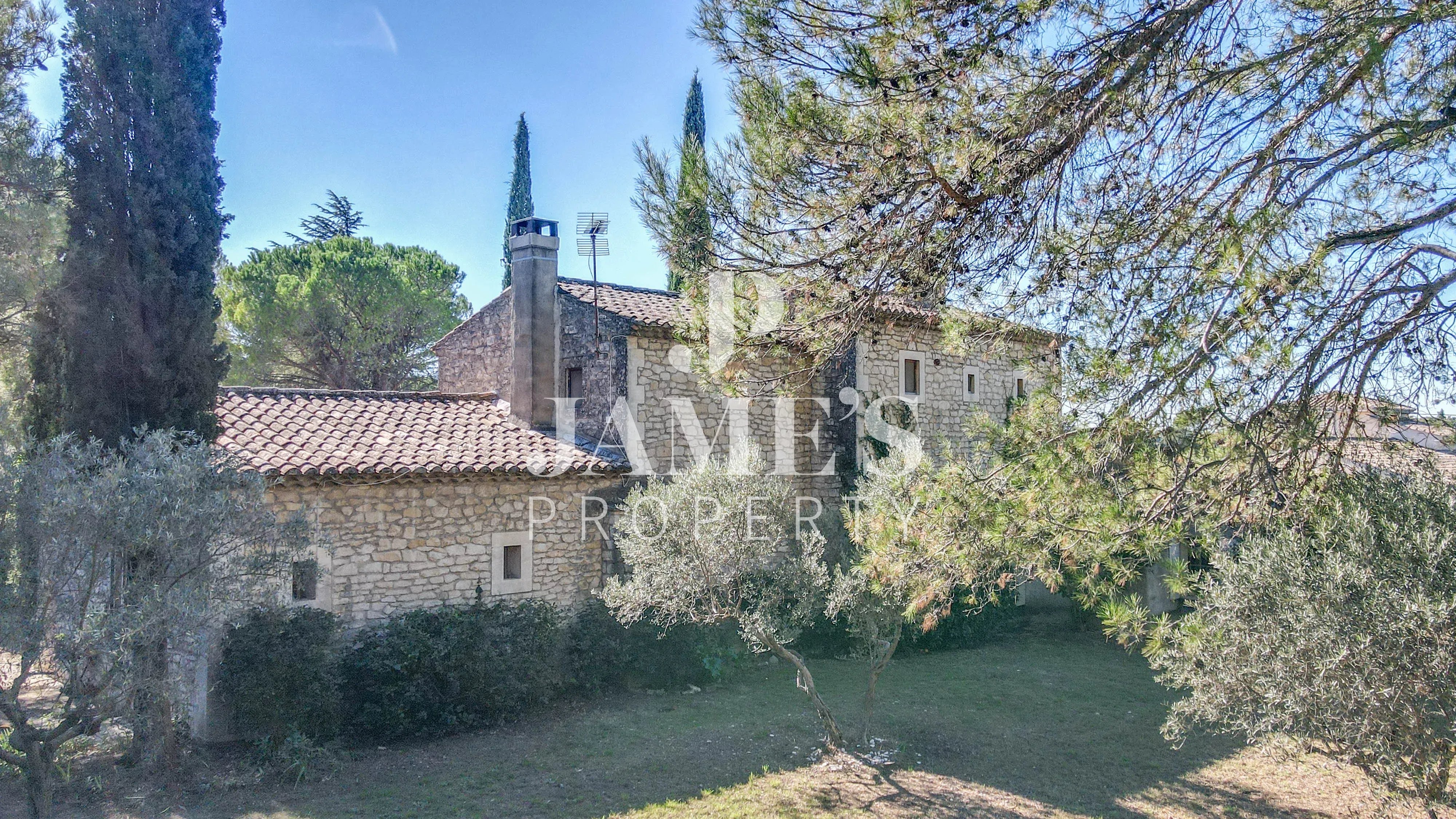 Photo 2 — JAME'S PROPERTY
