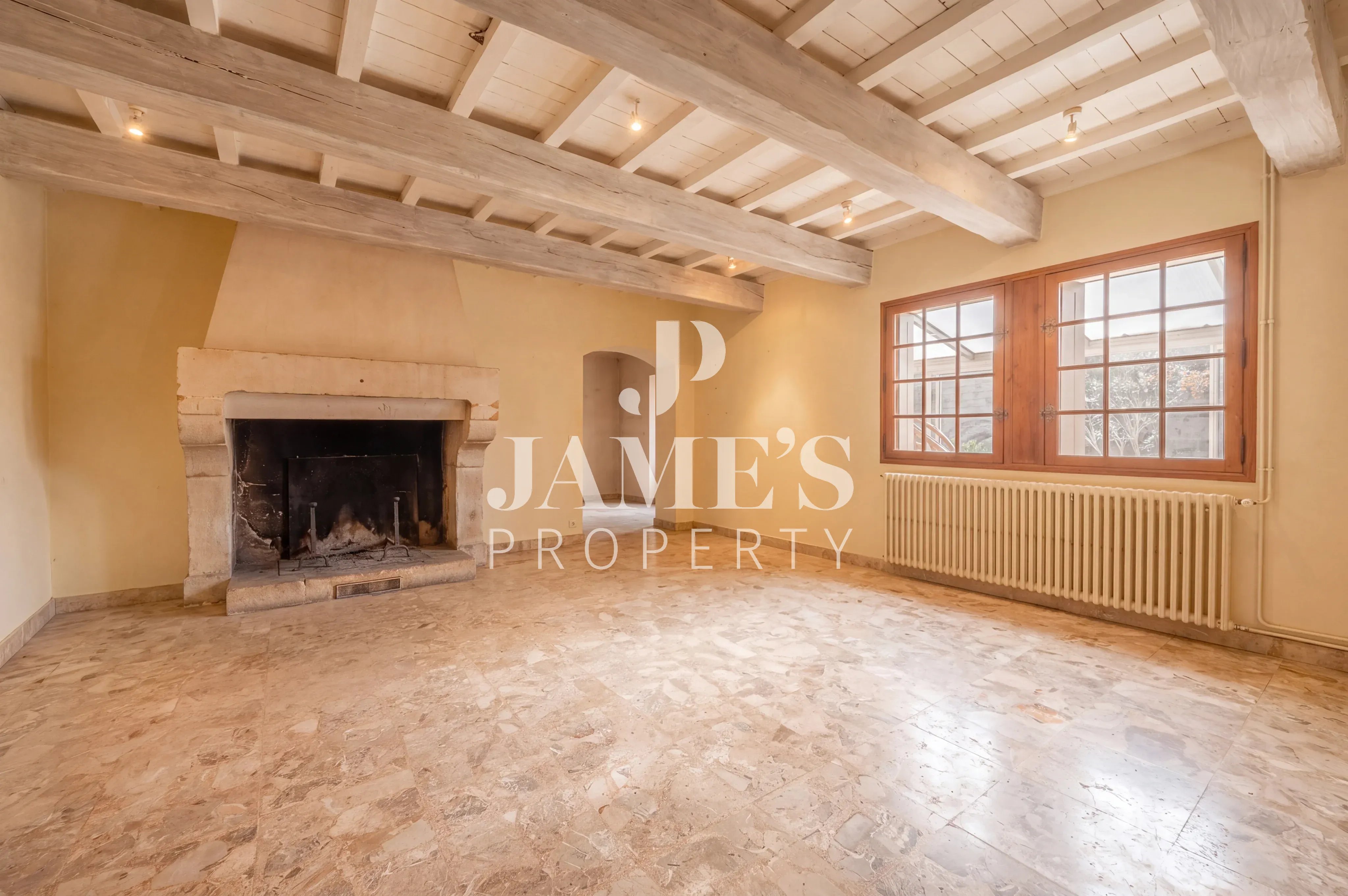 Photo 8 — JAME'S PROPERTY