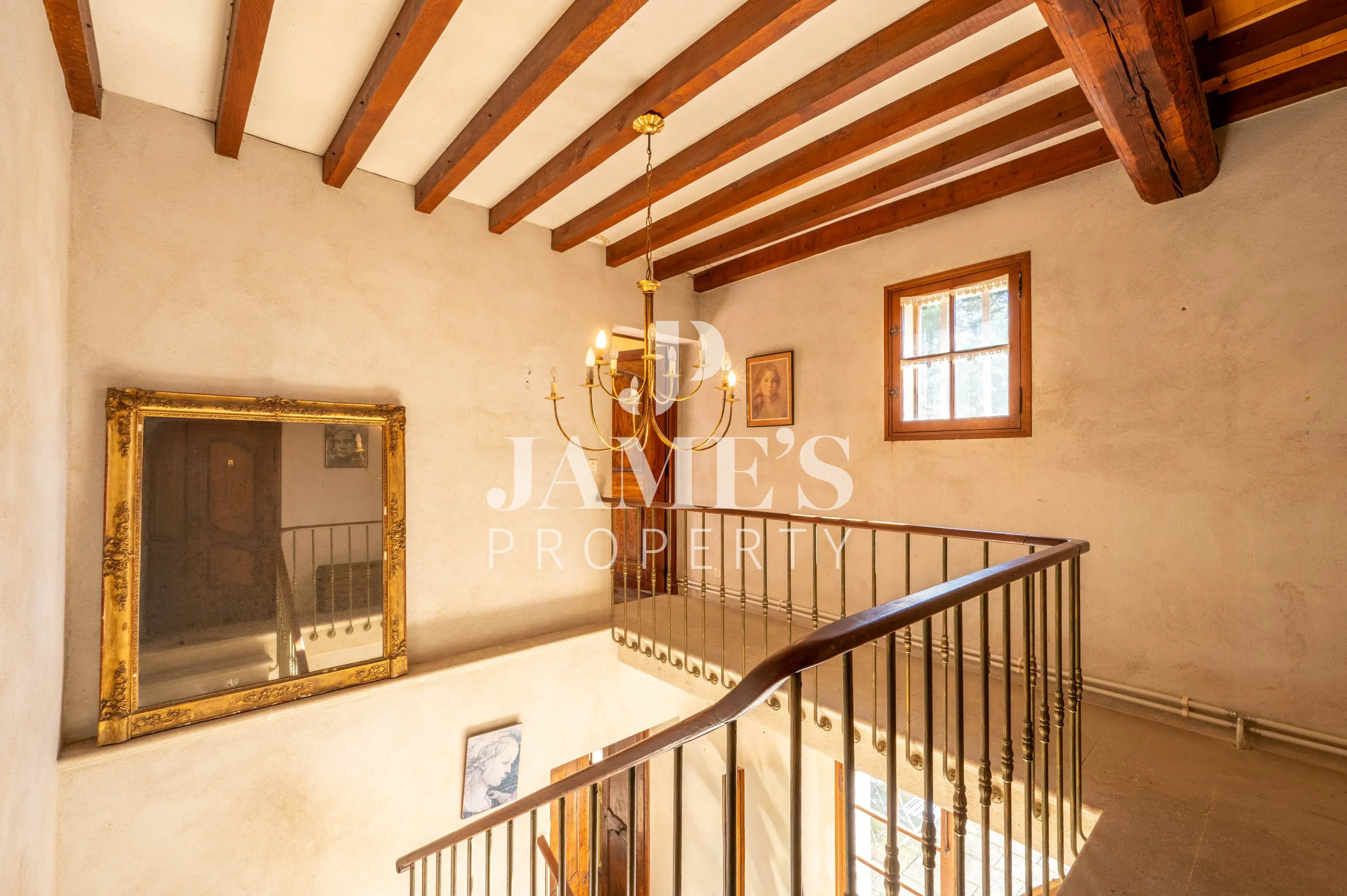 Photo 4 — JAME'S PROPERTY