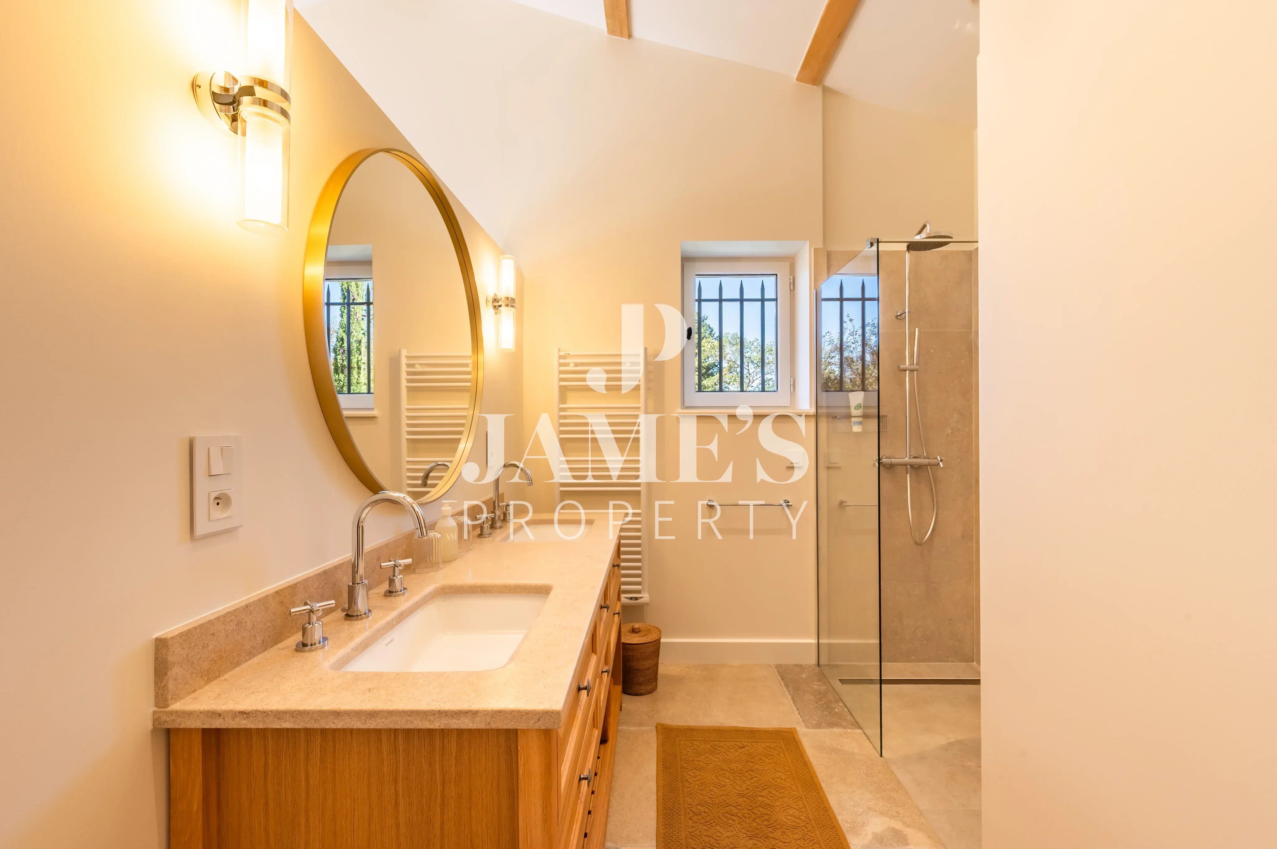 Photo 24 — JAME'S PROPERTY