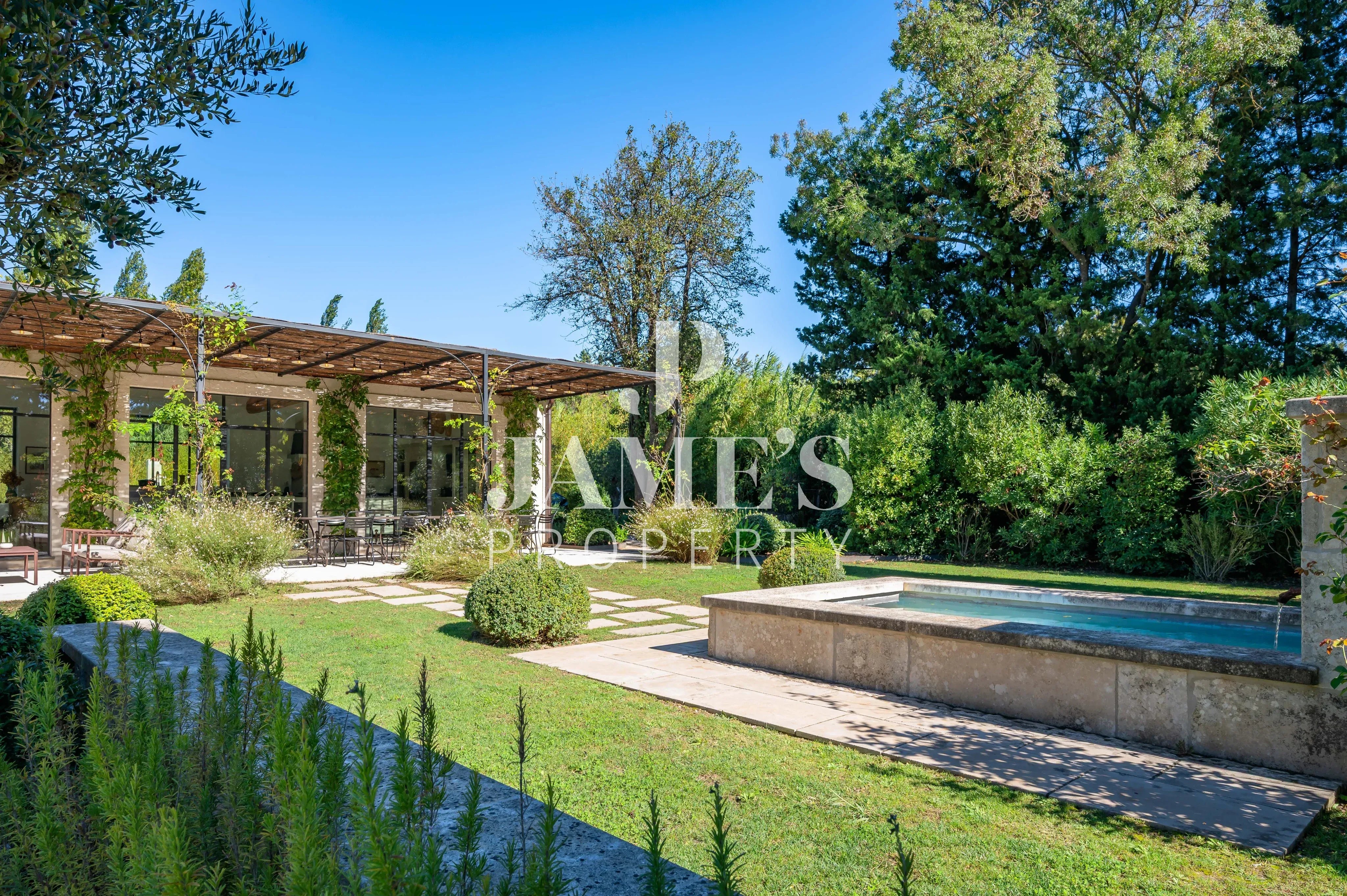 Photo 10 — JAME'S PROPERTY