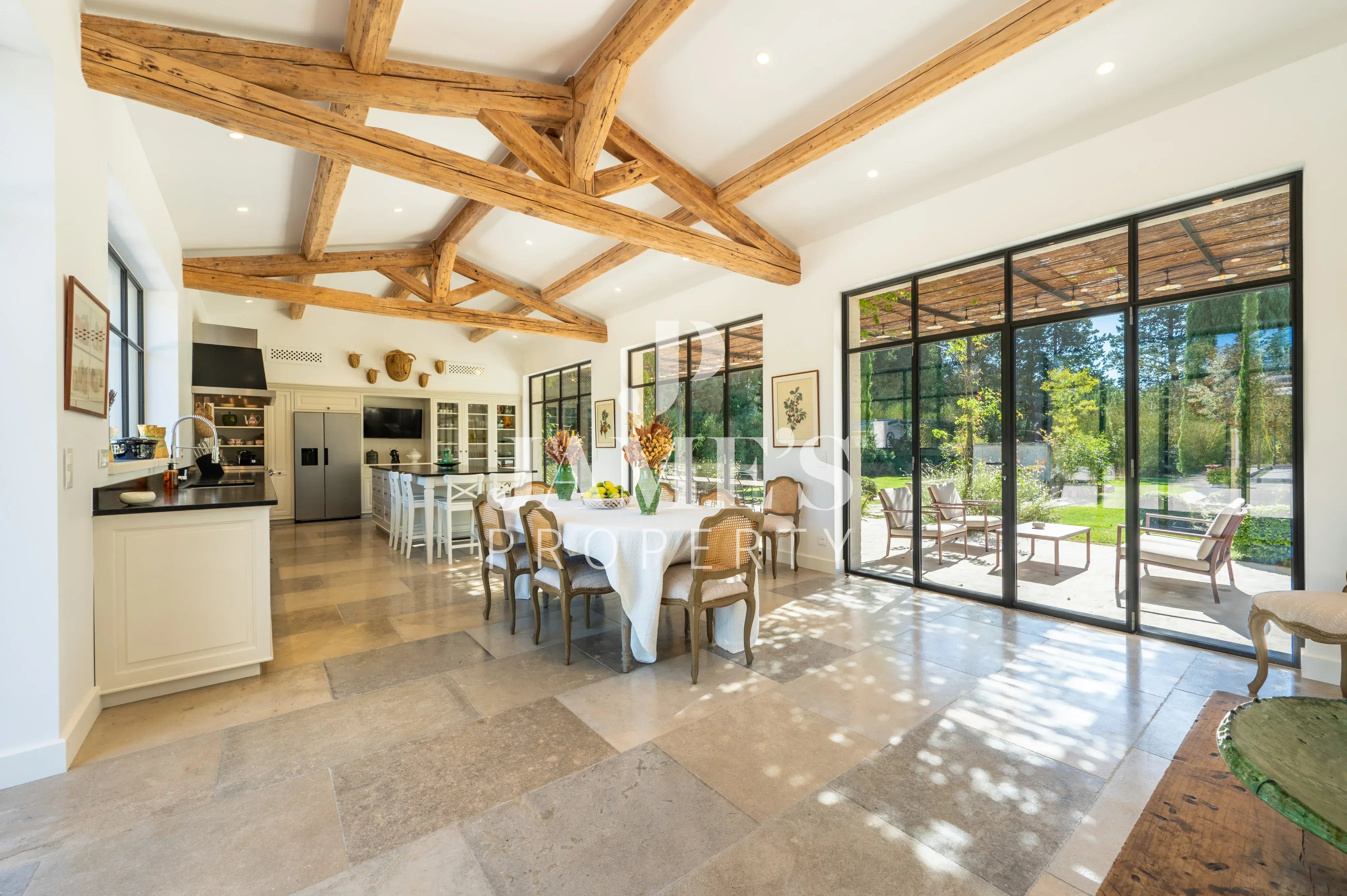Photo 11 — JAME'S PROPERTY