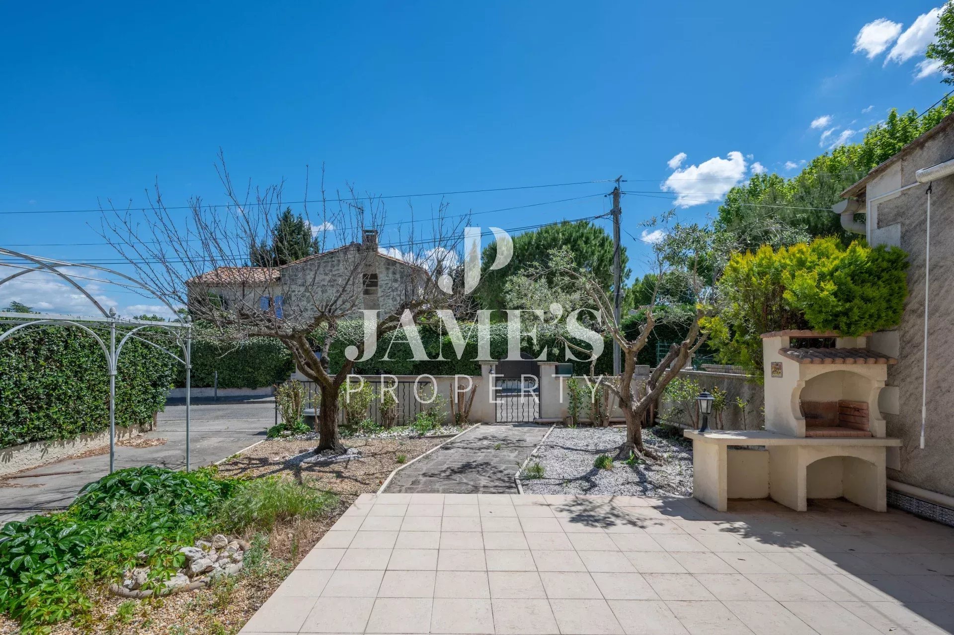 Photo 2 — JAME'S PROPERTY