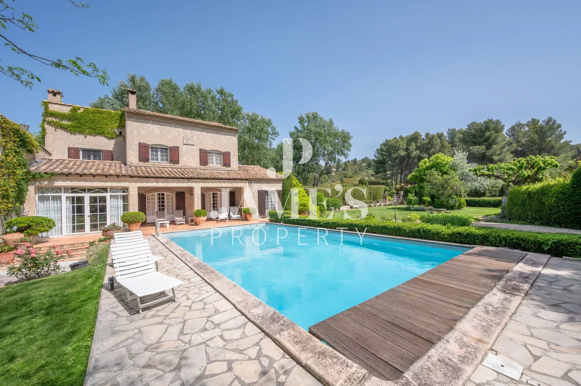 Photo 3 — JAME'S PROPERTY