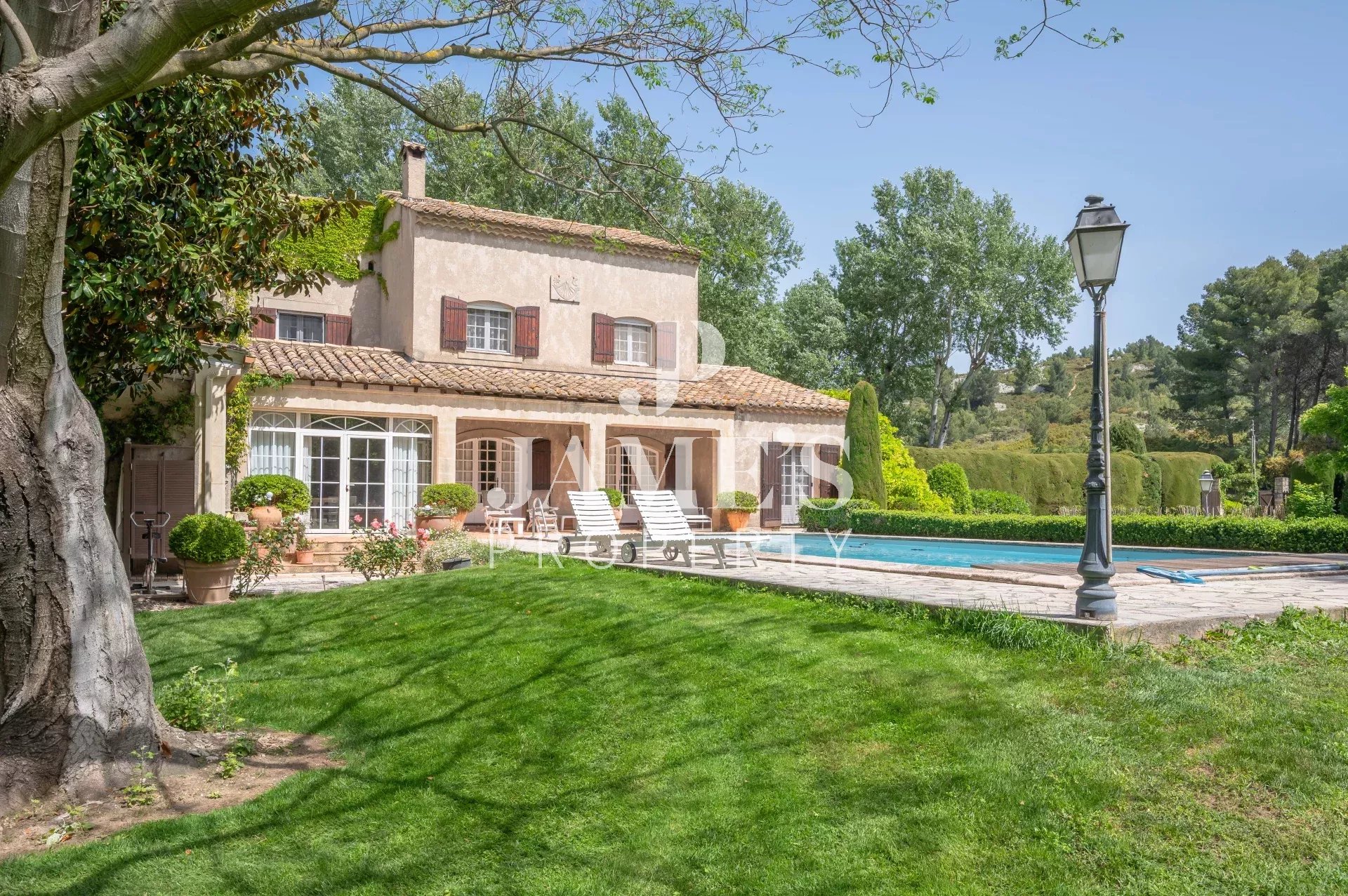 Photo 4 — JAME'S PROPERTY