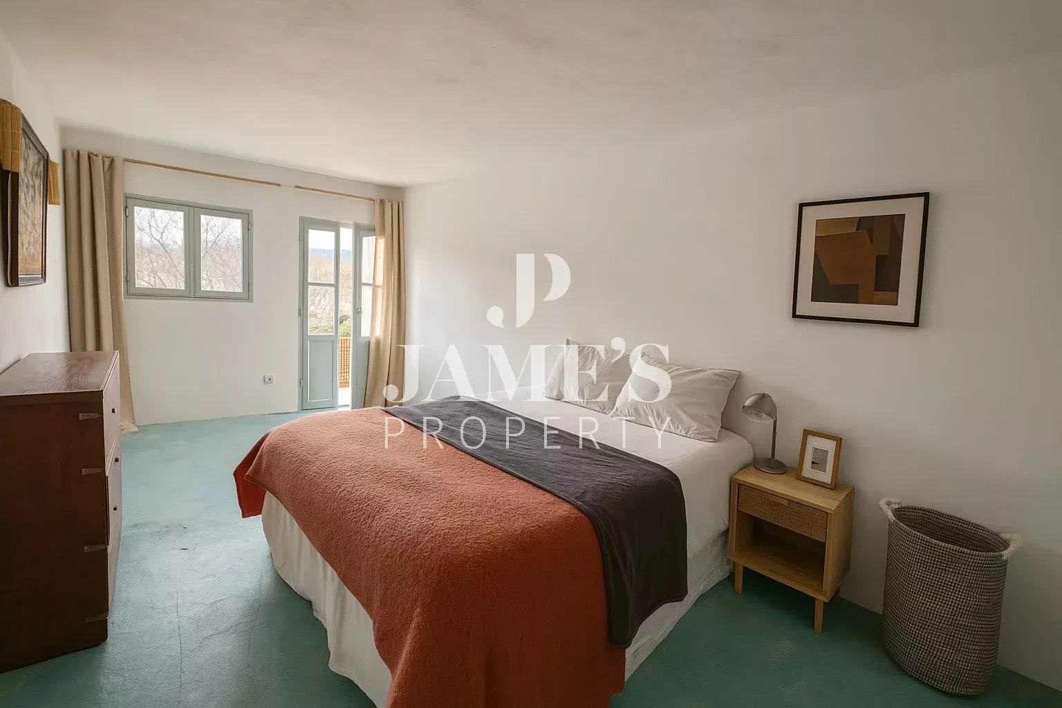 Photo 3 — JAME'S PROPERTY
