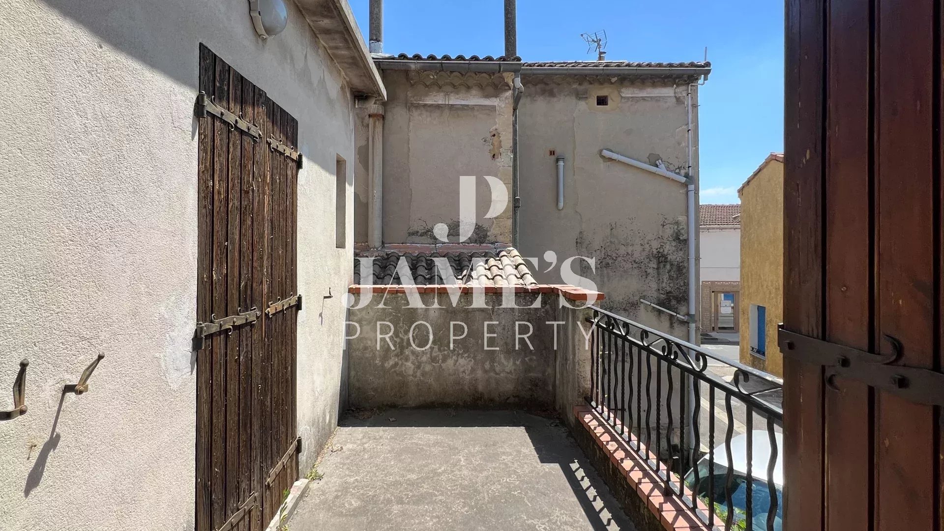 Photo 6 — JAME'S PROPERTY