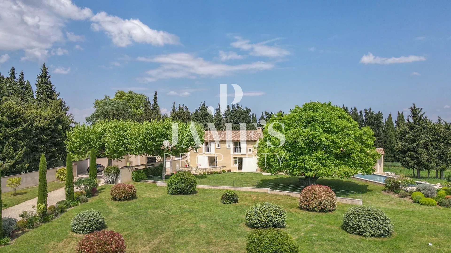Photo 5 — JAME'S PROPERTY