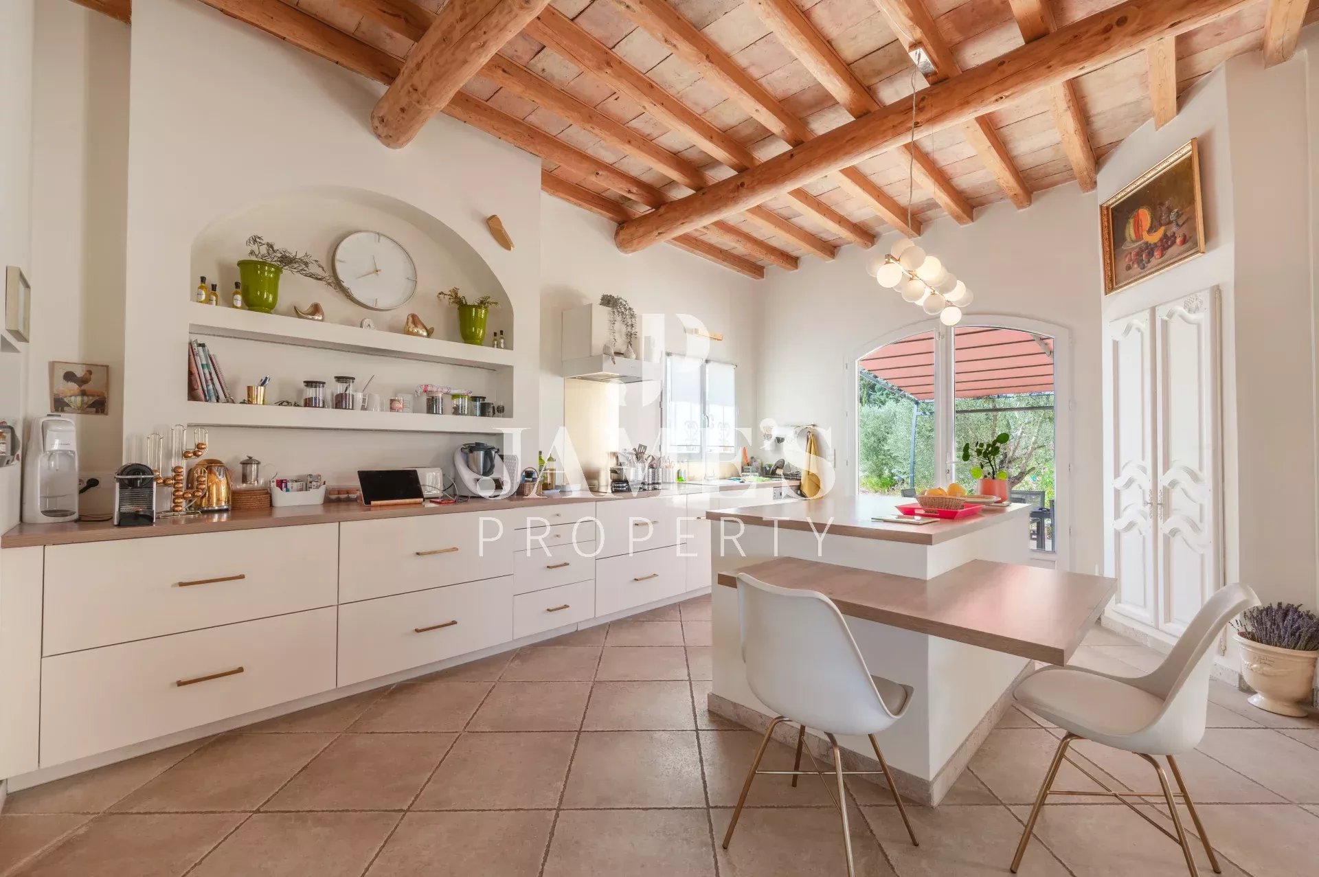 Photo 16 — JAME'S PROPERTY
