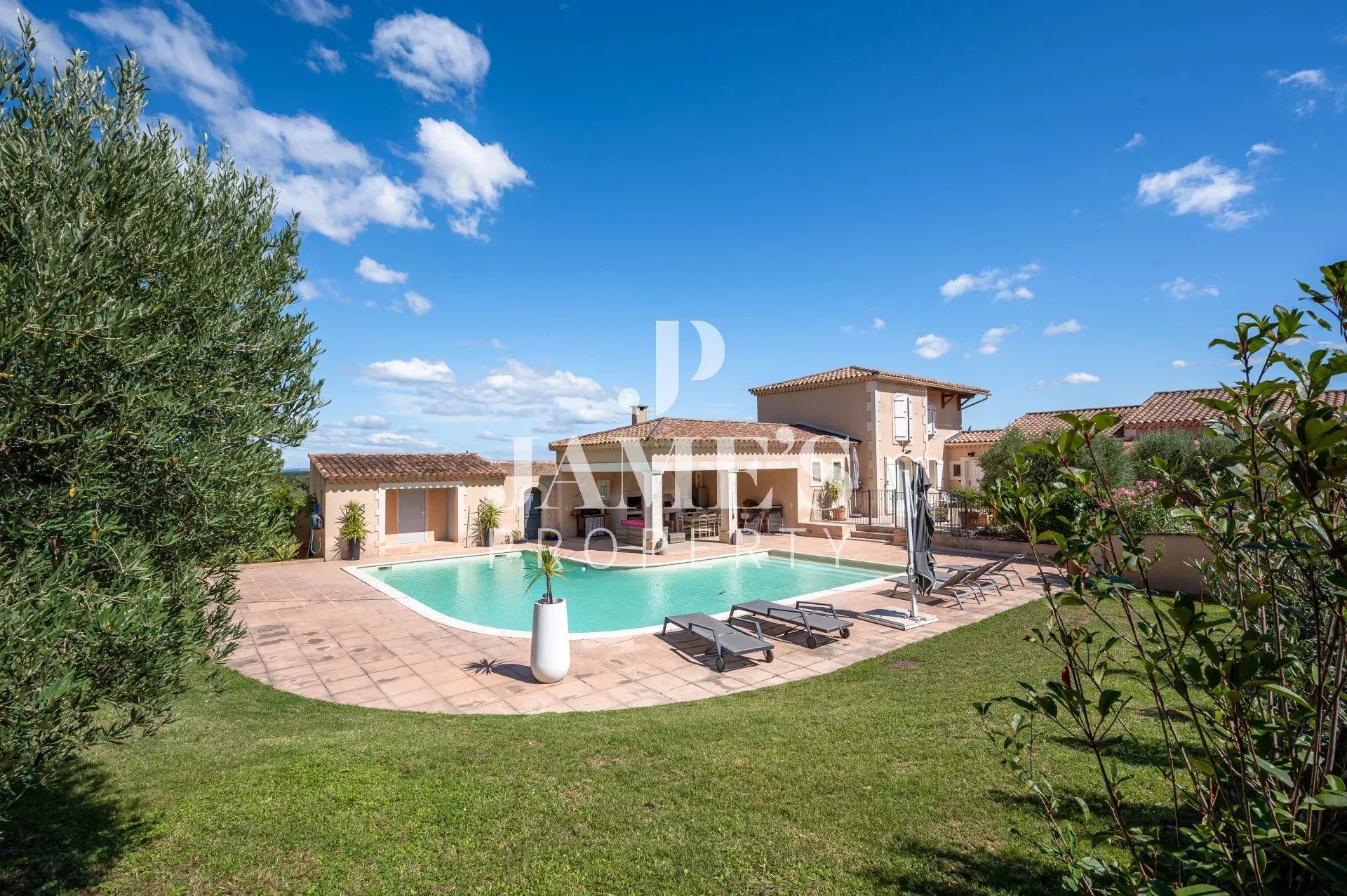 Photo 30 — JAME'S PROPERTY