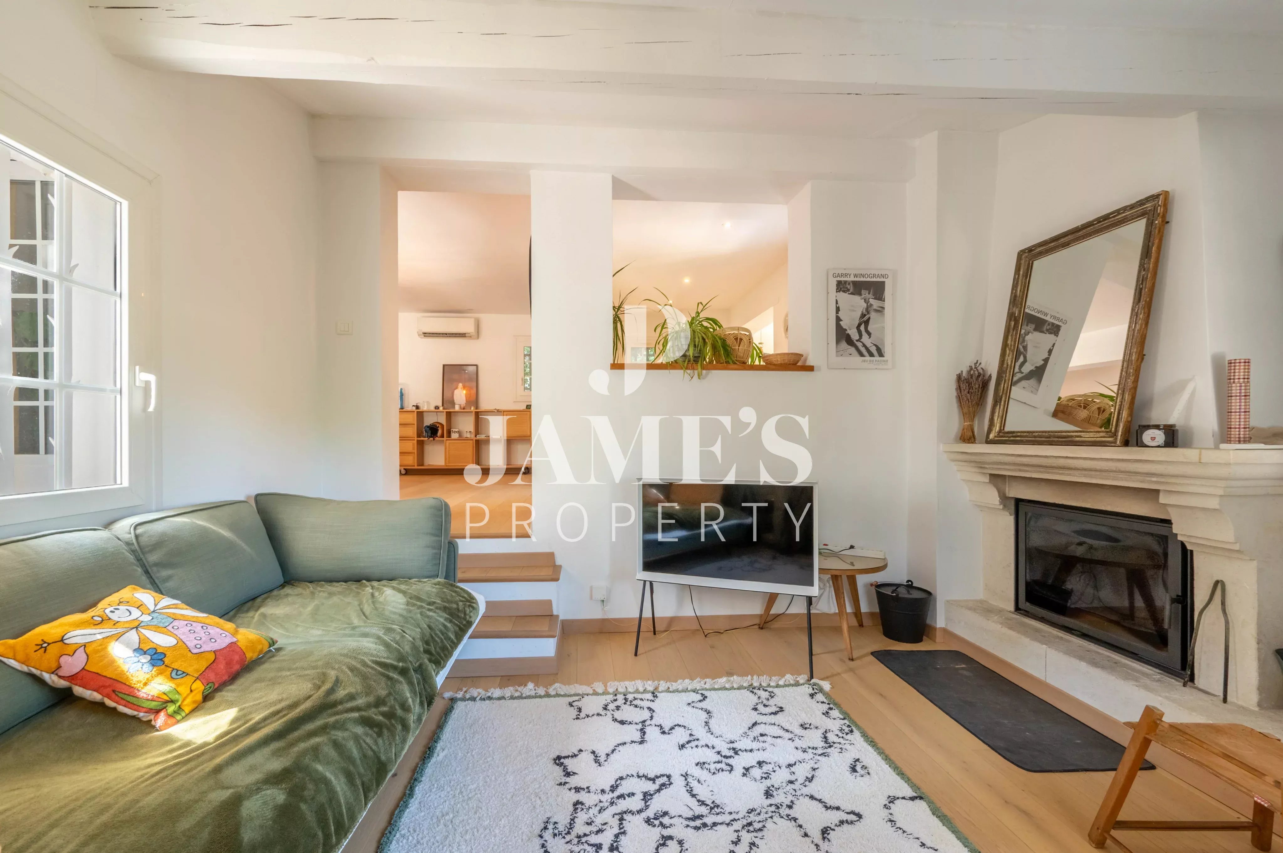 Photo 4 — JAME'S PROPERTY