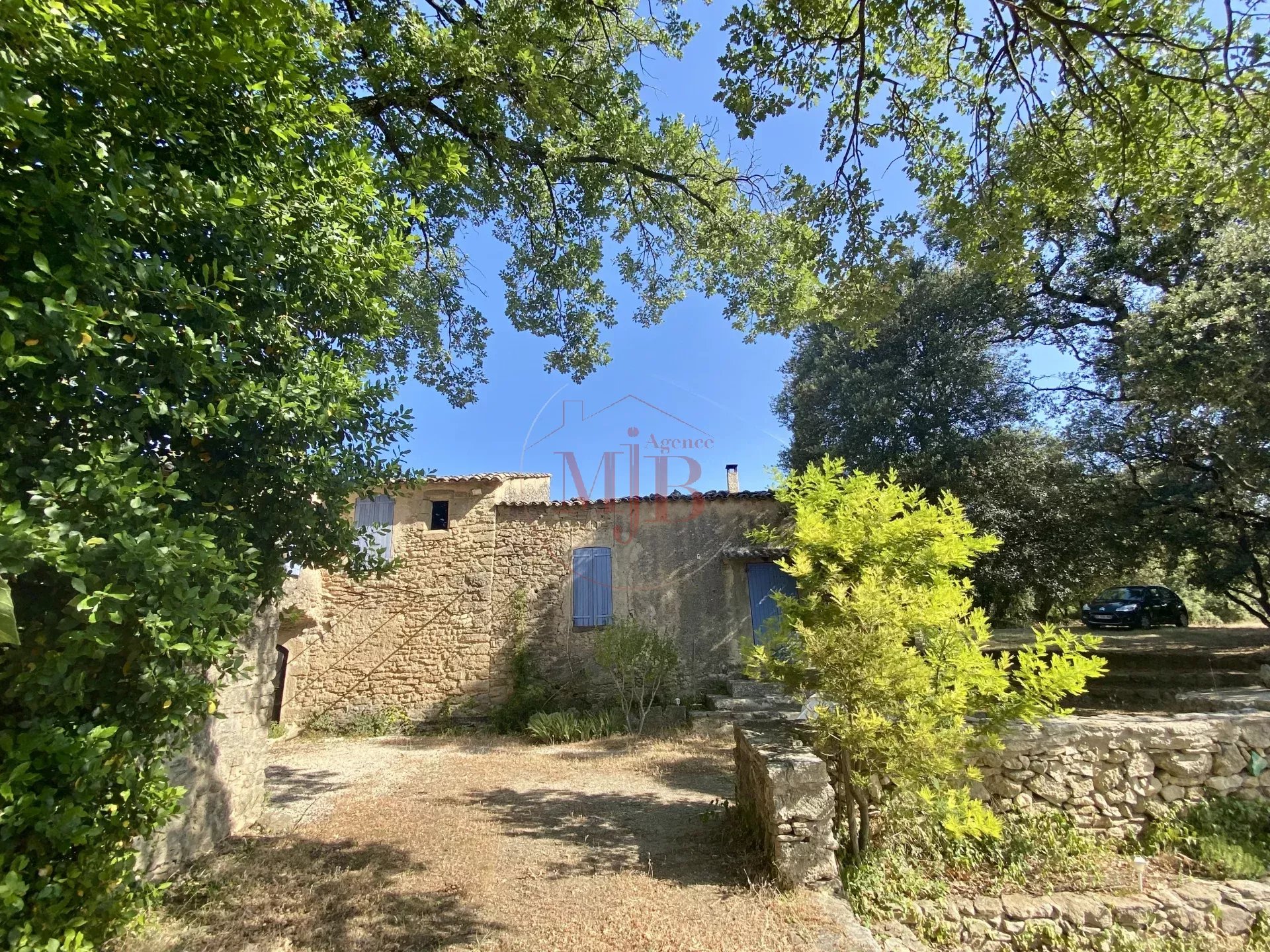 Photo 14 — Agence M.J.B