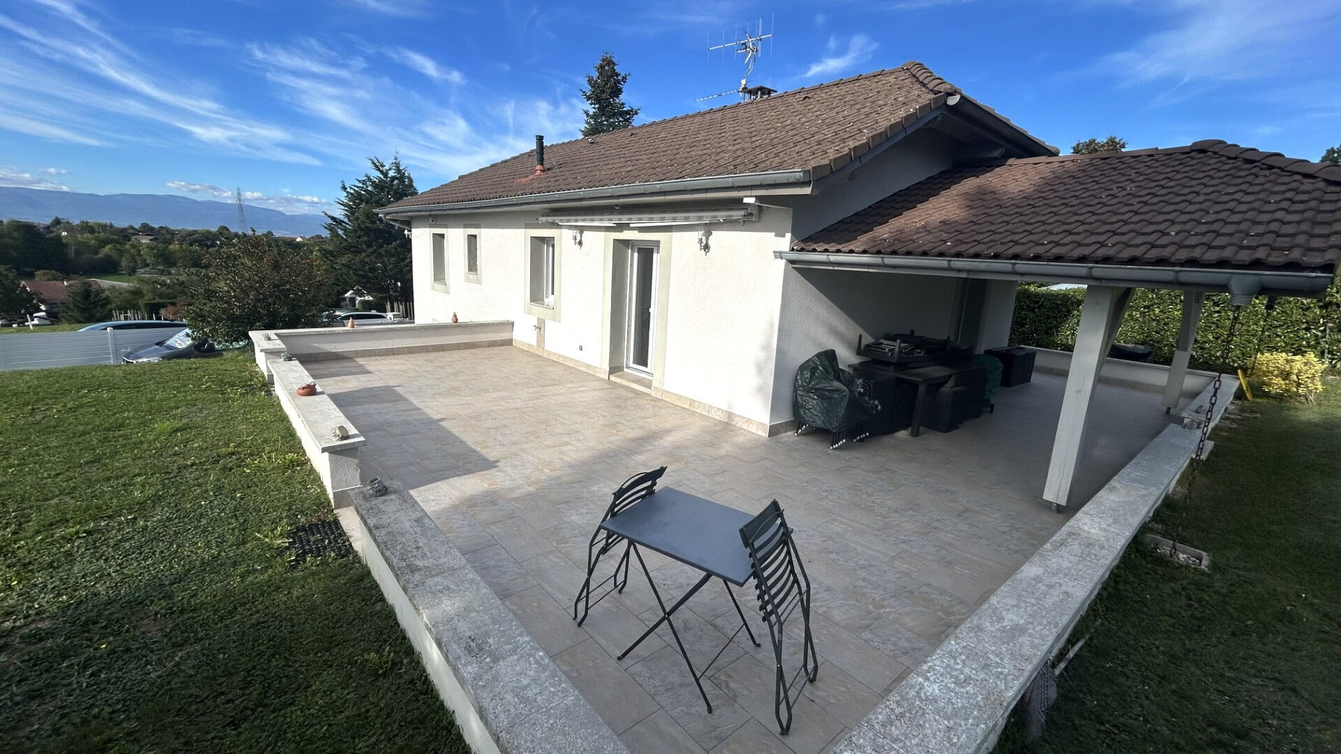 Photo 2 — LEMAN SUISSE IMMO