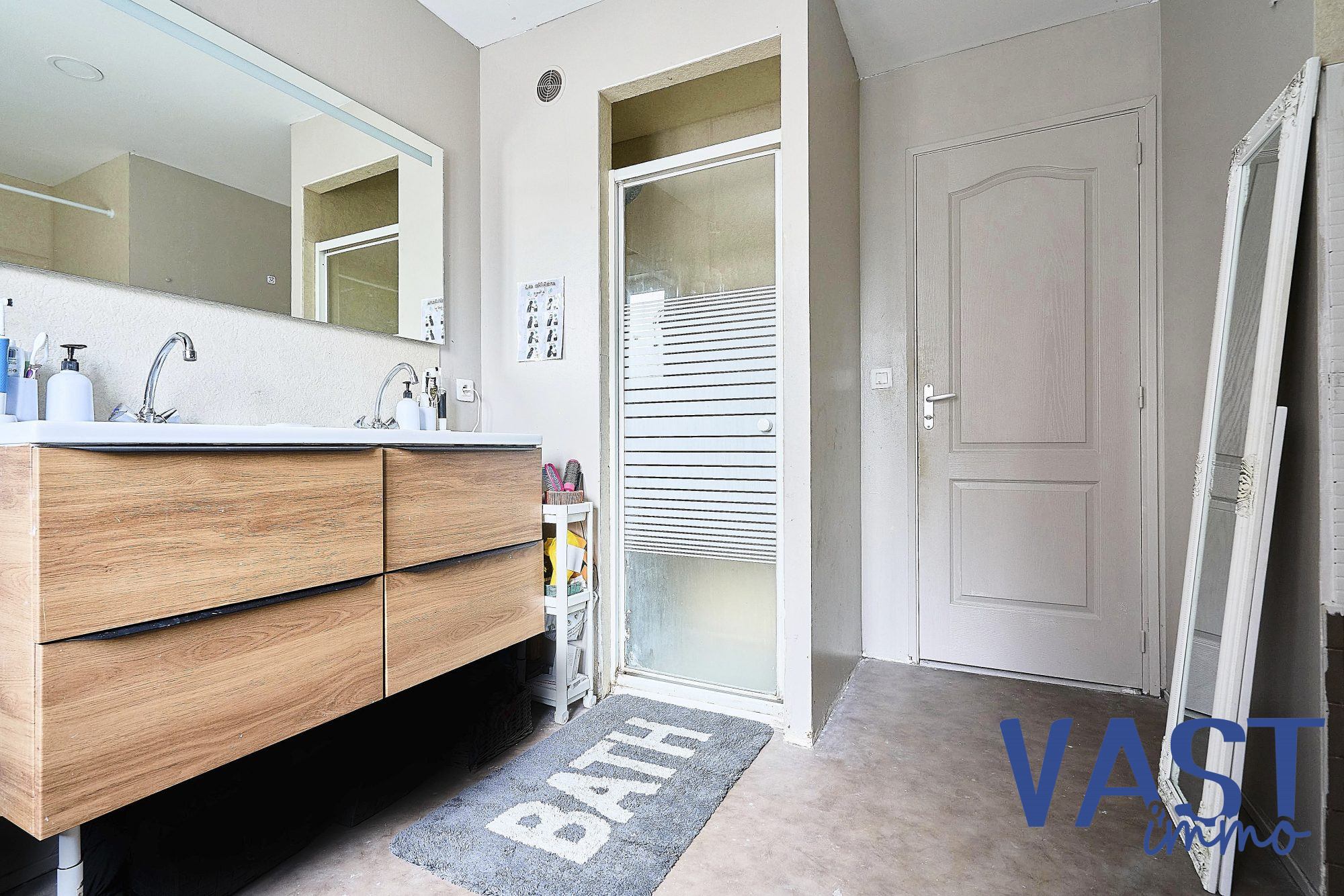 Photo 14 — VASTIMMO