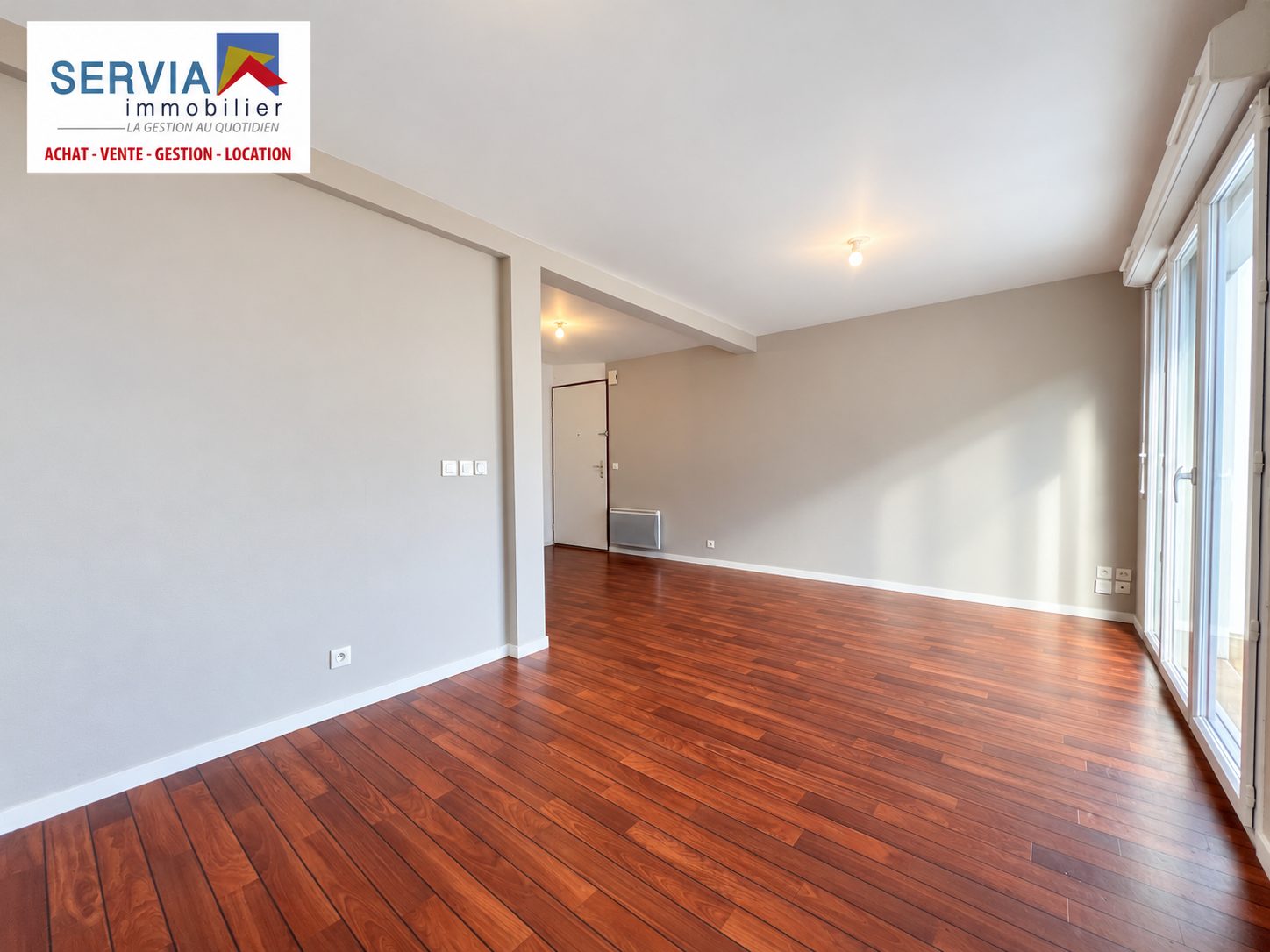Photo 3 — SERVIA IMMOBILIER