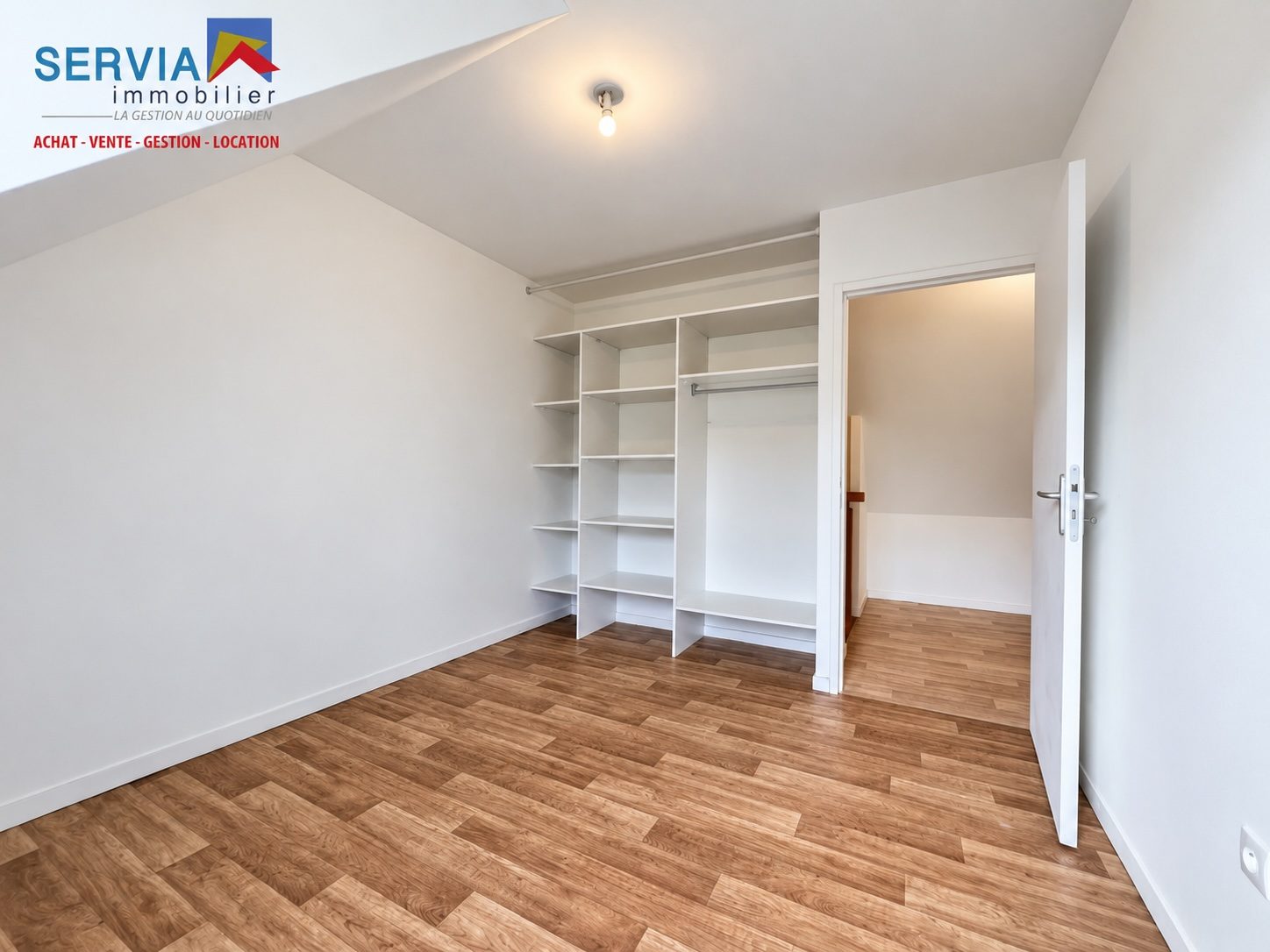 Photo 9 — SERVIA IMMOBILIER